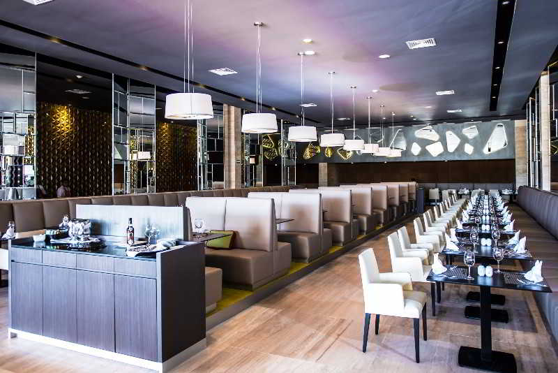 Platinum Yucatán Princess All Suites & Spa Resort by null