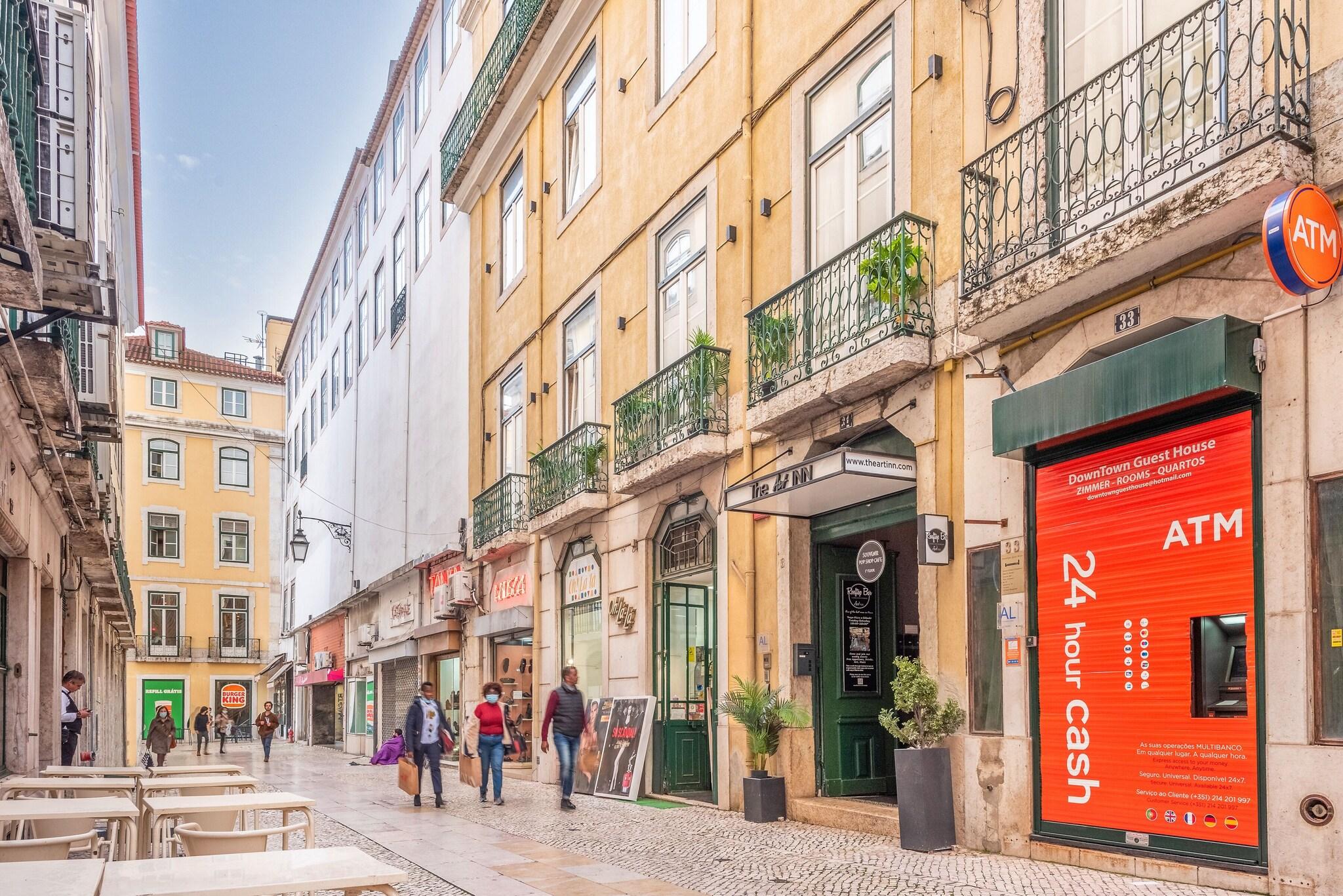 The Art Inn Lisbon - фото