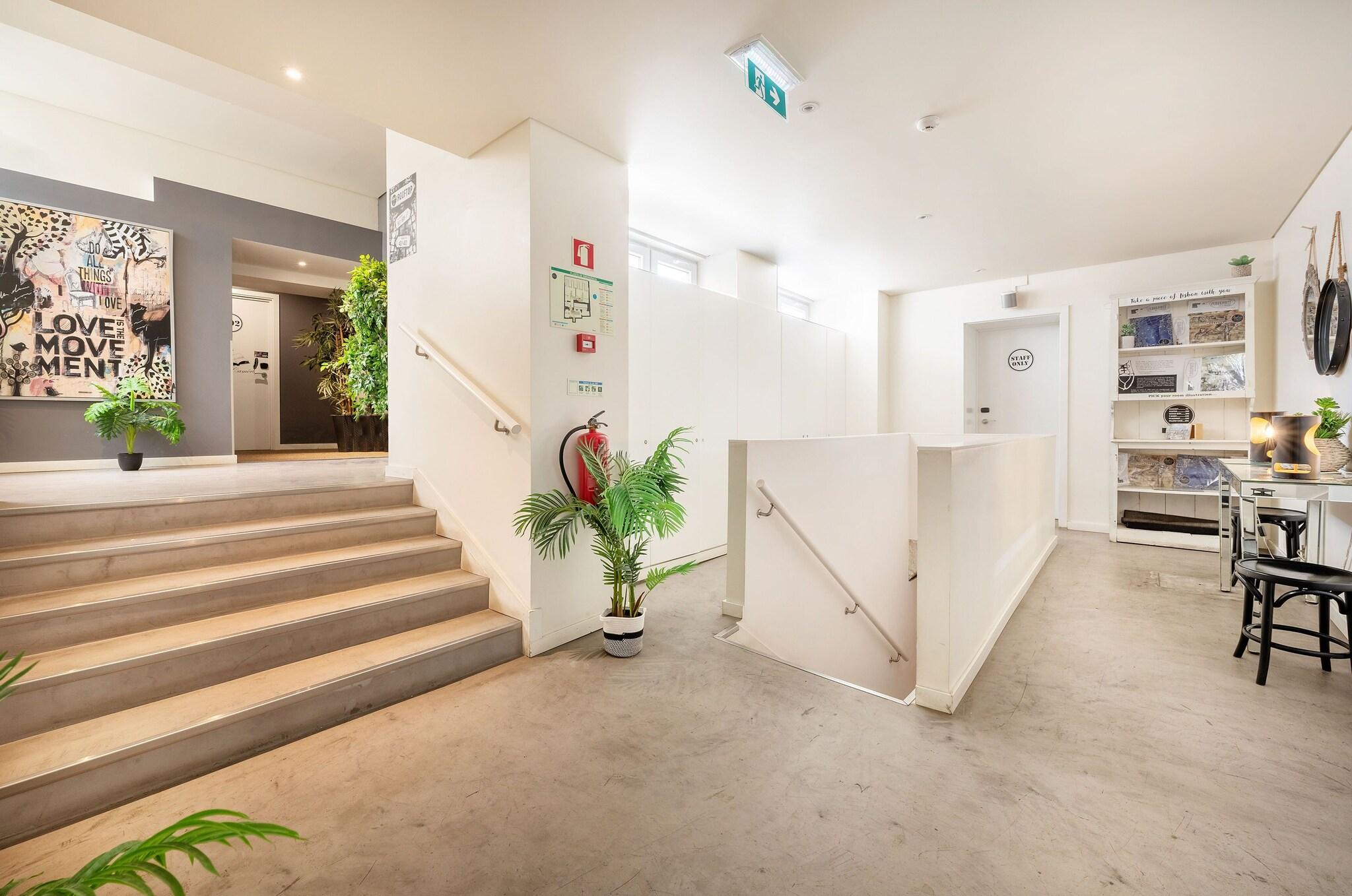 The Art Inn Lisbon - фото