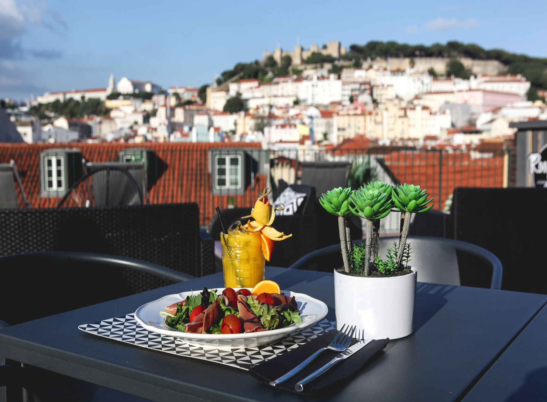 The Art Inn Lisbon - фото