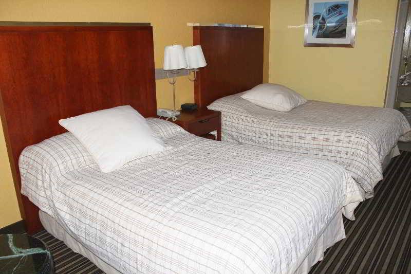 Lodge at Mill Creek Hotel