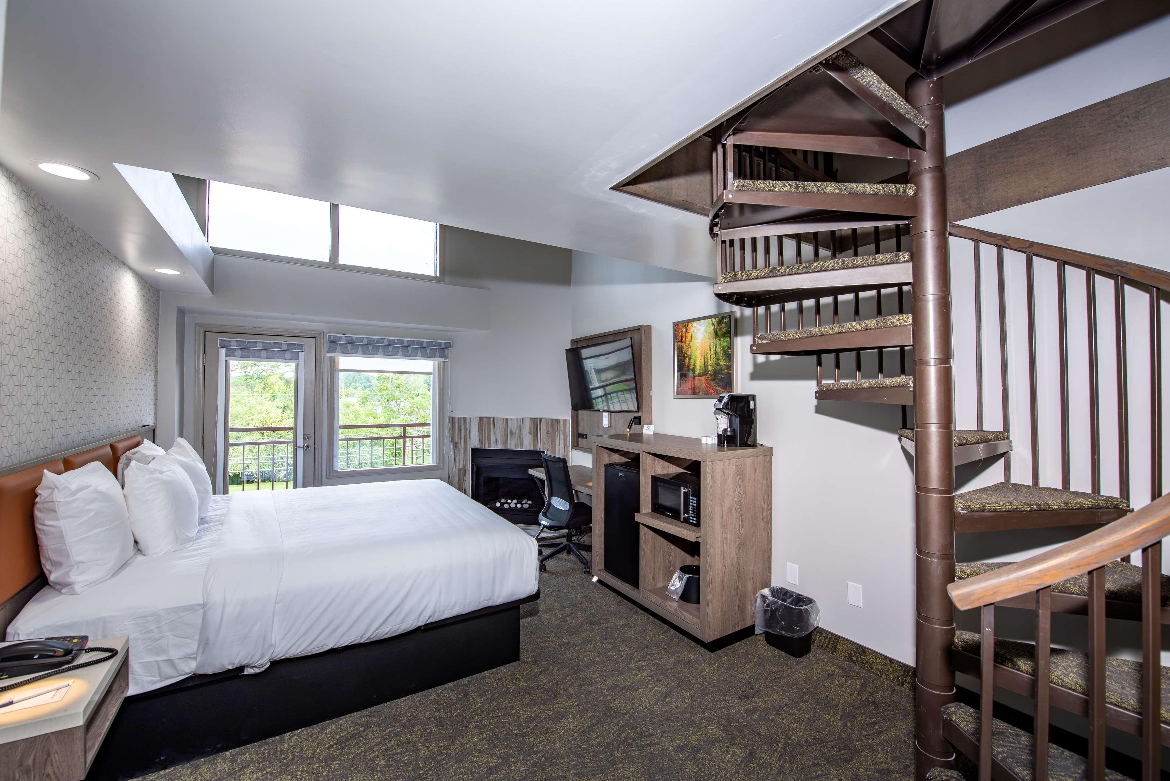 Best Western Plus Apple Valley Lodge Pigeon Forge