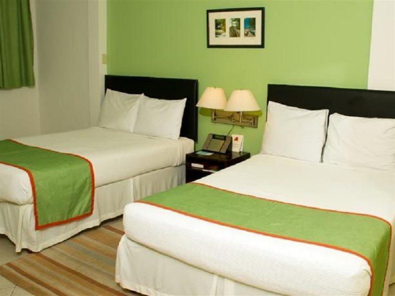 Altamont West Hotel by null