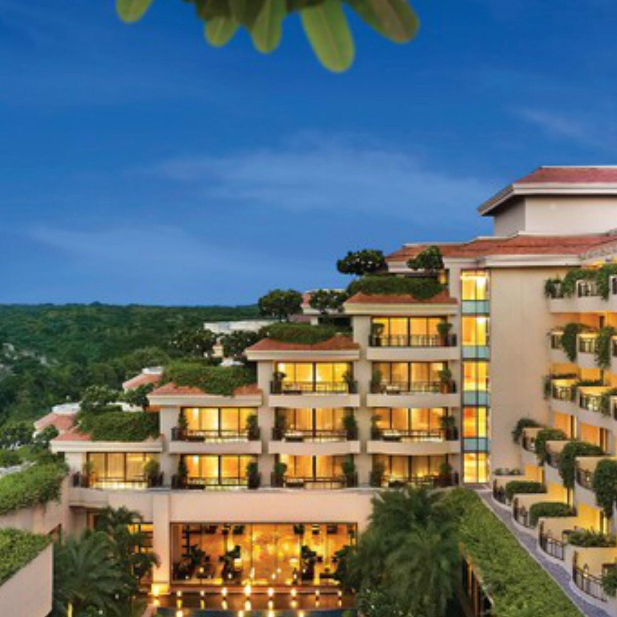 Taj Surajkund Resort & Spa, Delhi NCR by null