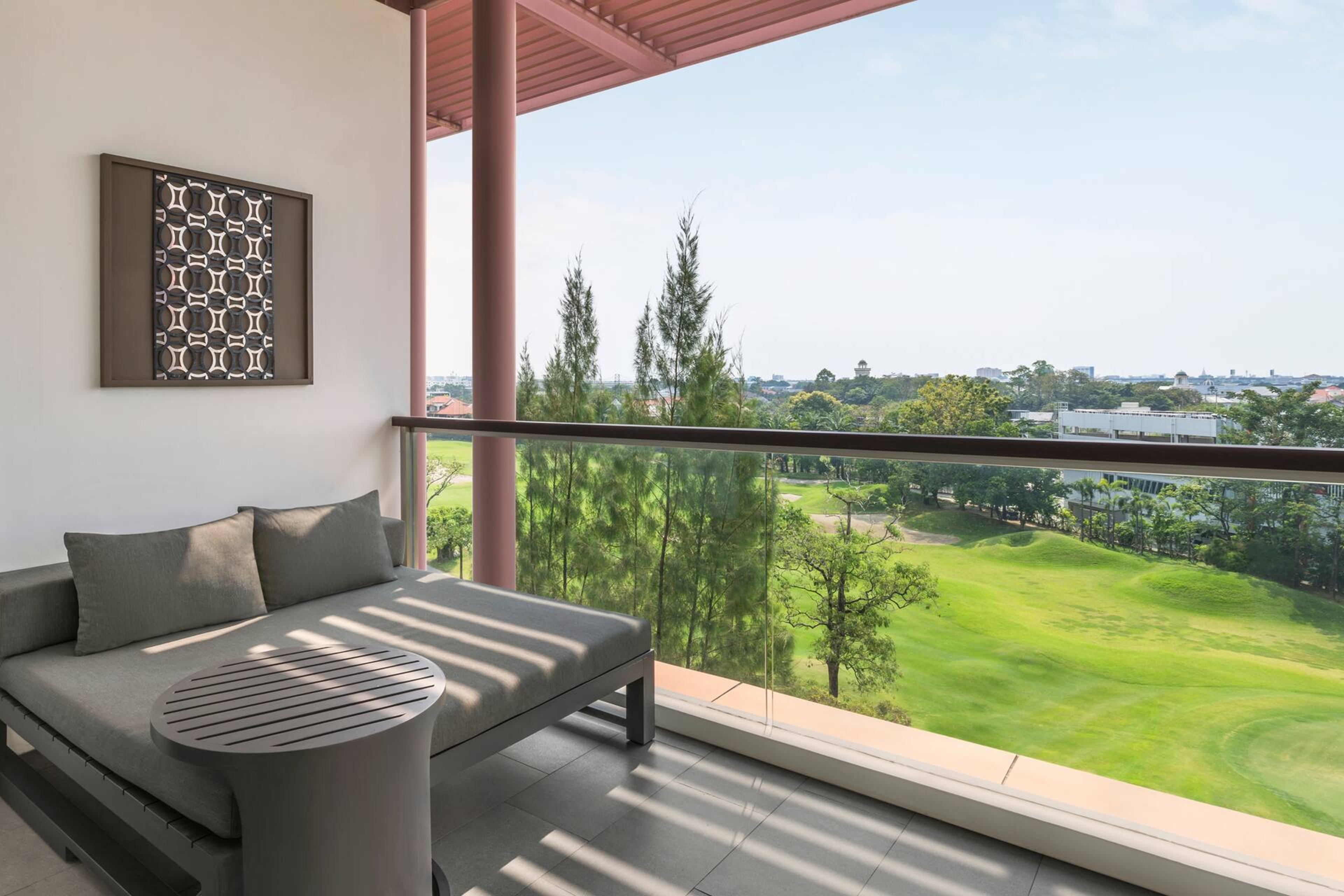 Hilton Bangkok Suvarnabhumi Golf Resort & Spa