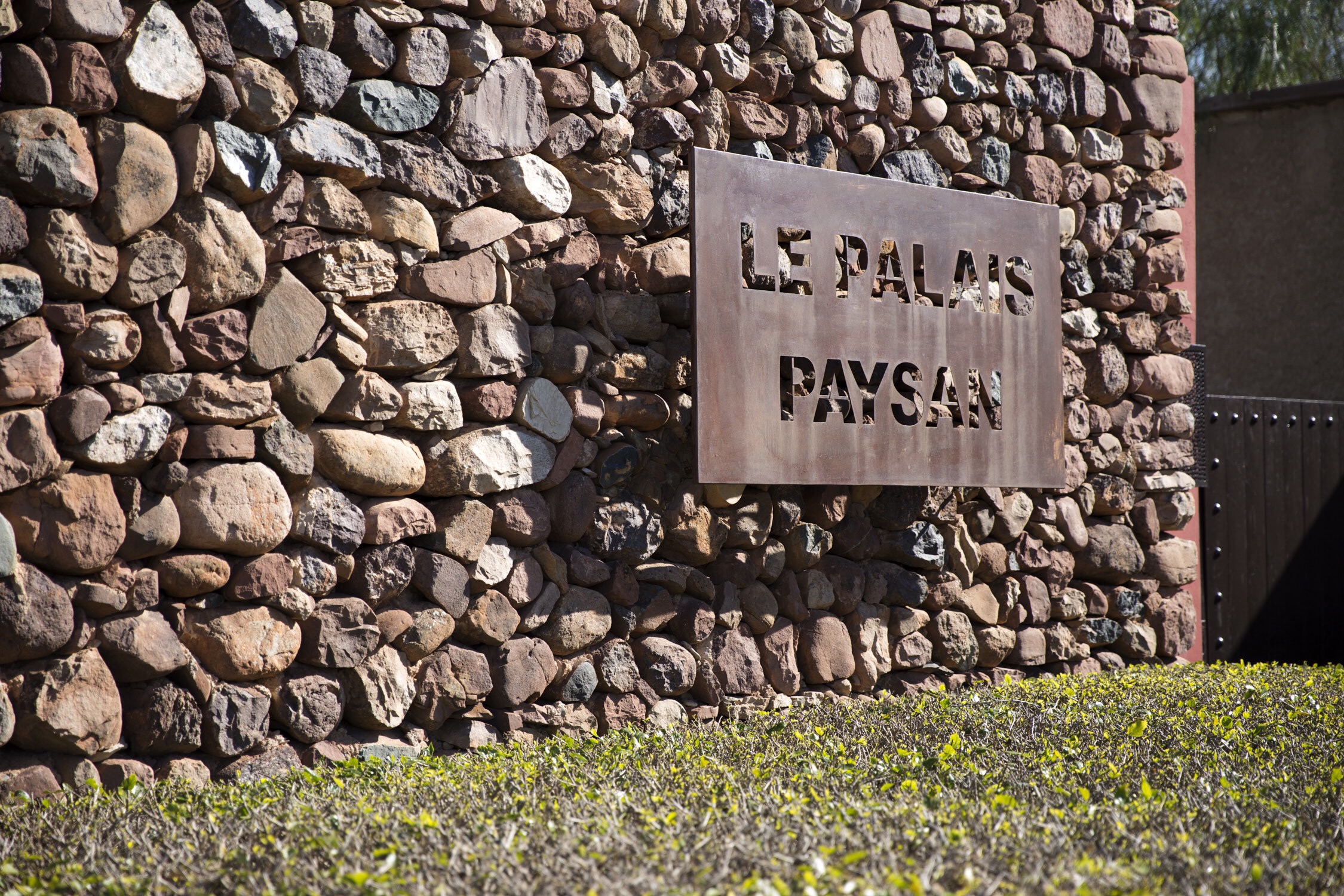 LE PALAIS PAYSAN by null