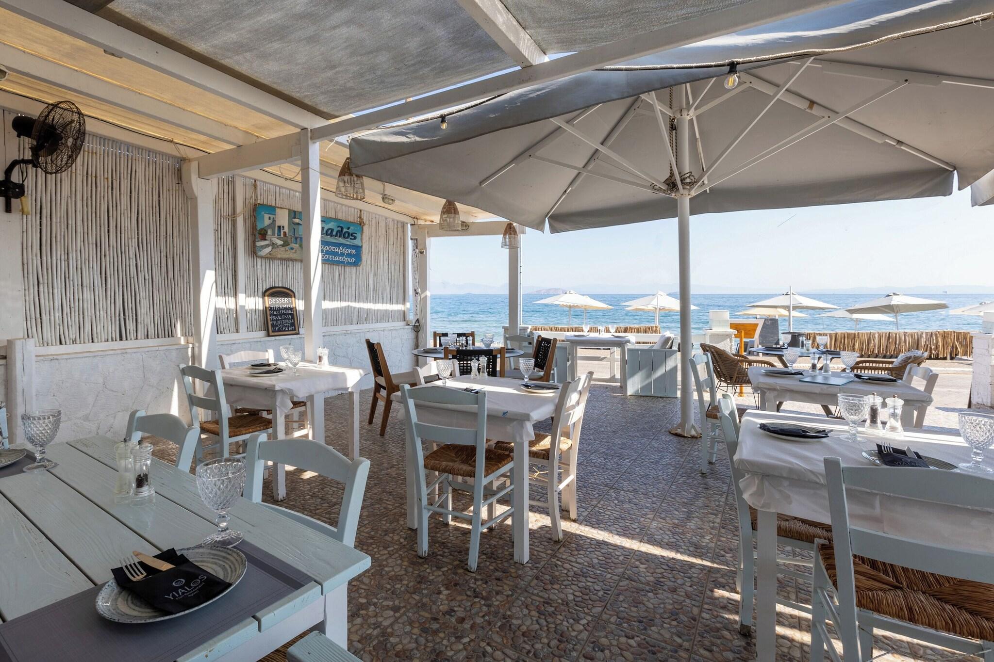 Laza Beach Inn
