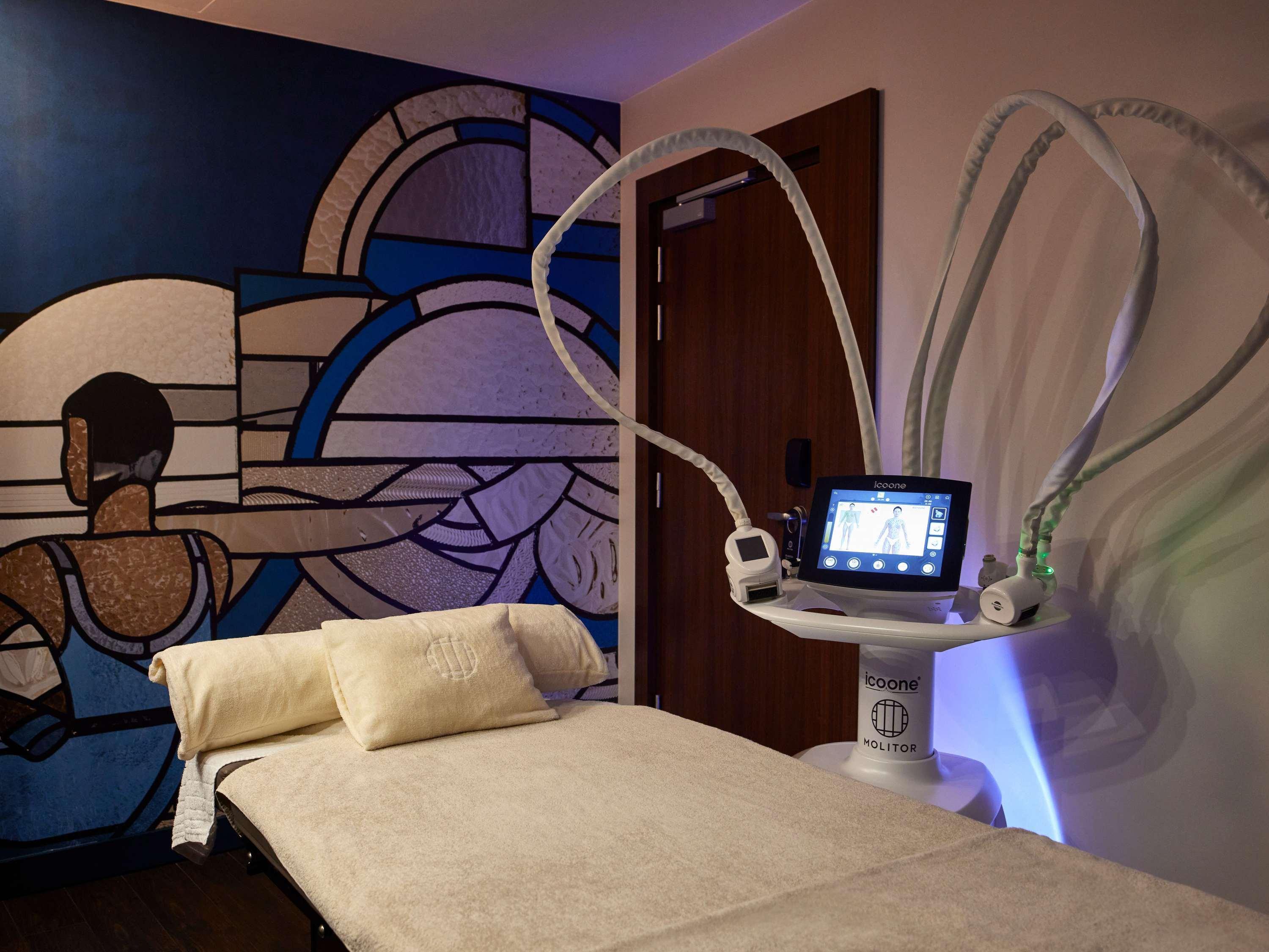 Molitor Hotel & Spa Paris MGallery Collection by null