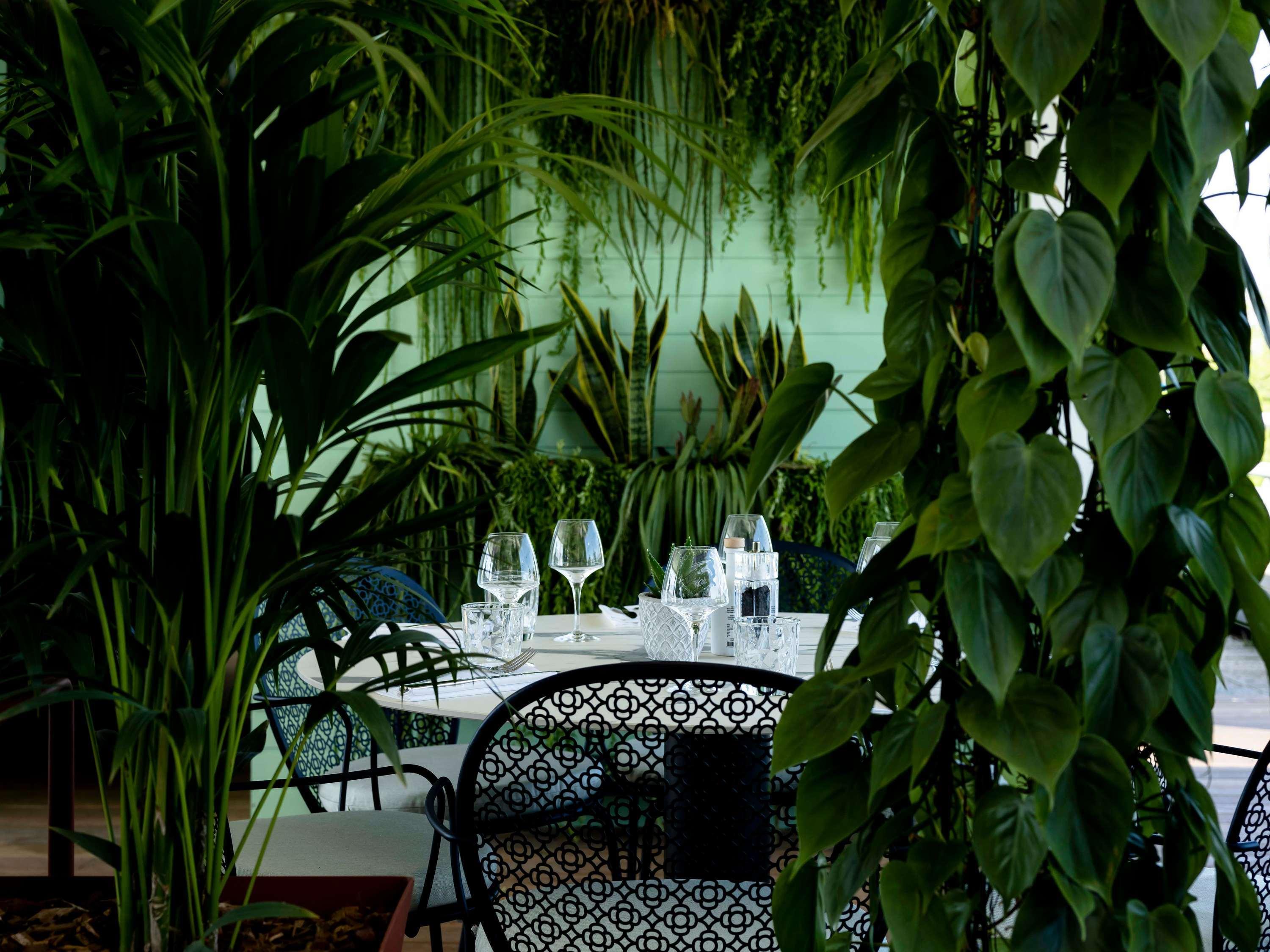 Imagem da galeria de Hôtel Molitor Paris - Mgallery