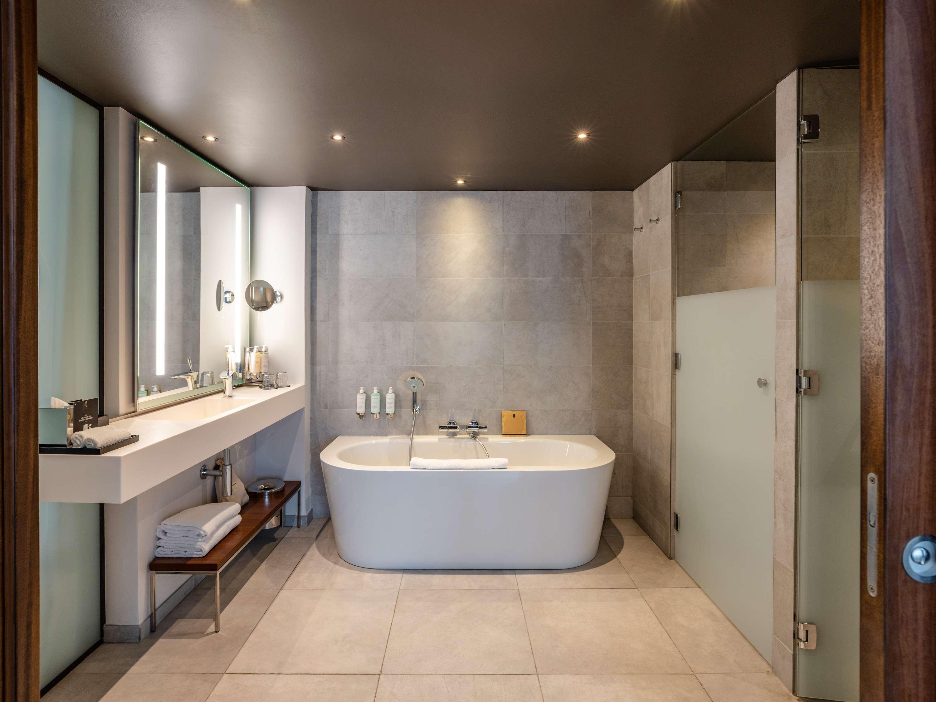 Imagem da galeria de Hôtel Molitor Paris - Mgallery