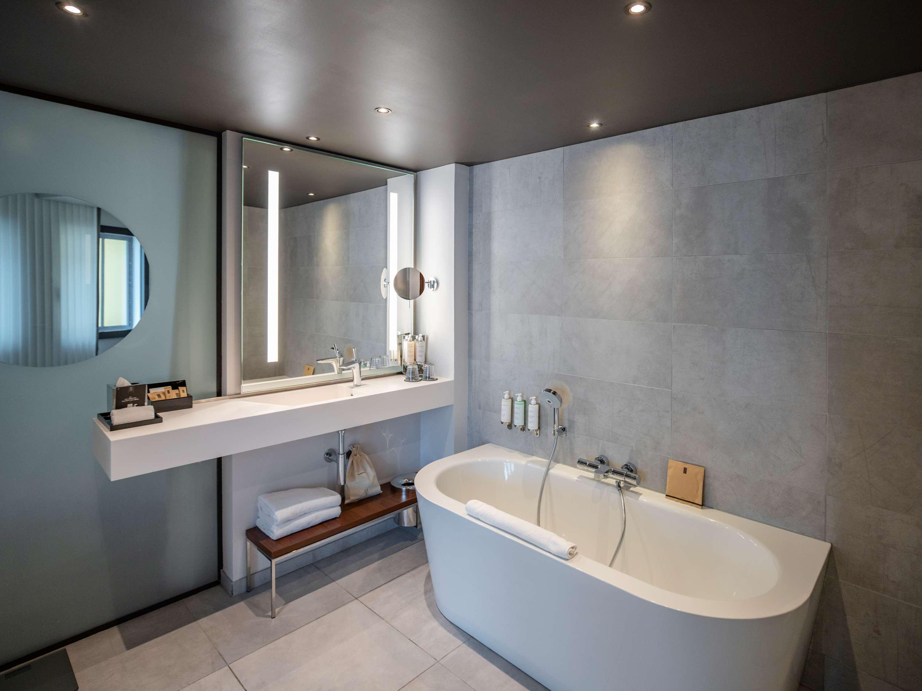 Imagem da galeria de Hôtel Molitor Paris - Mgallery