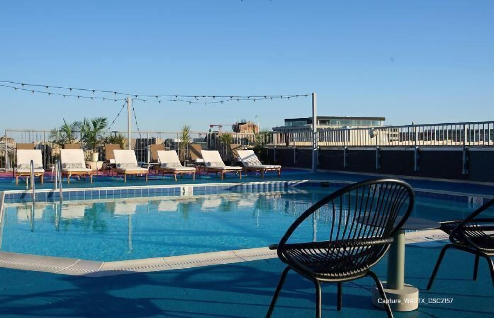 The Ven at Embassy Row, Washington, D.C., a Tribute Portfolio Hotel by null