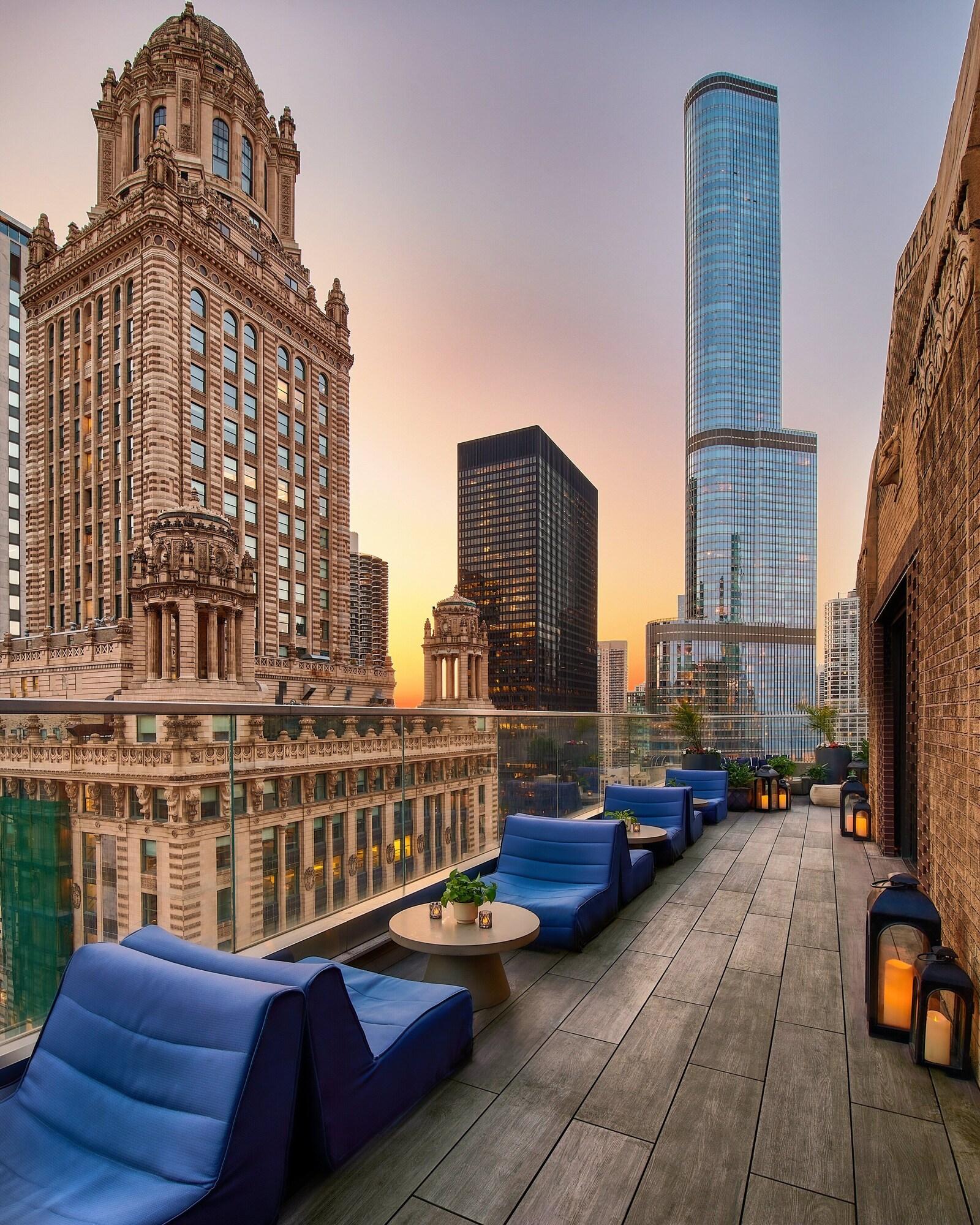 Virgin Hotels Chicago by null