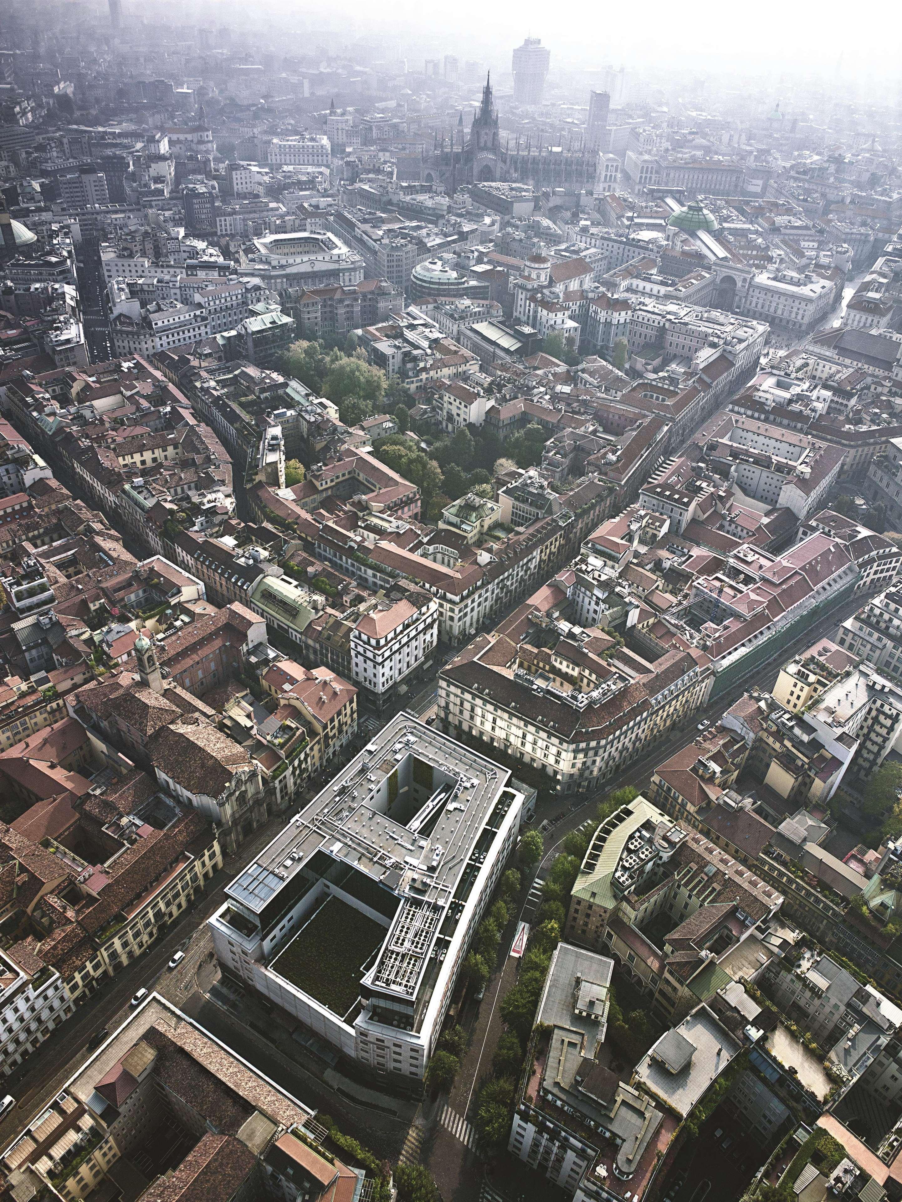 Armani Hotel Milano - photo