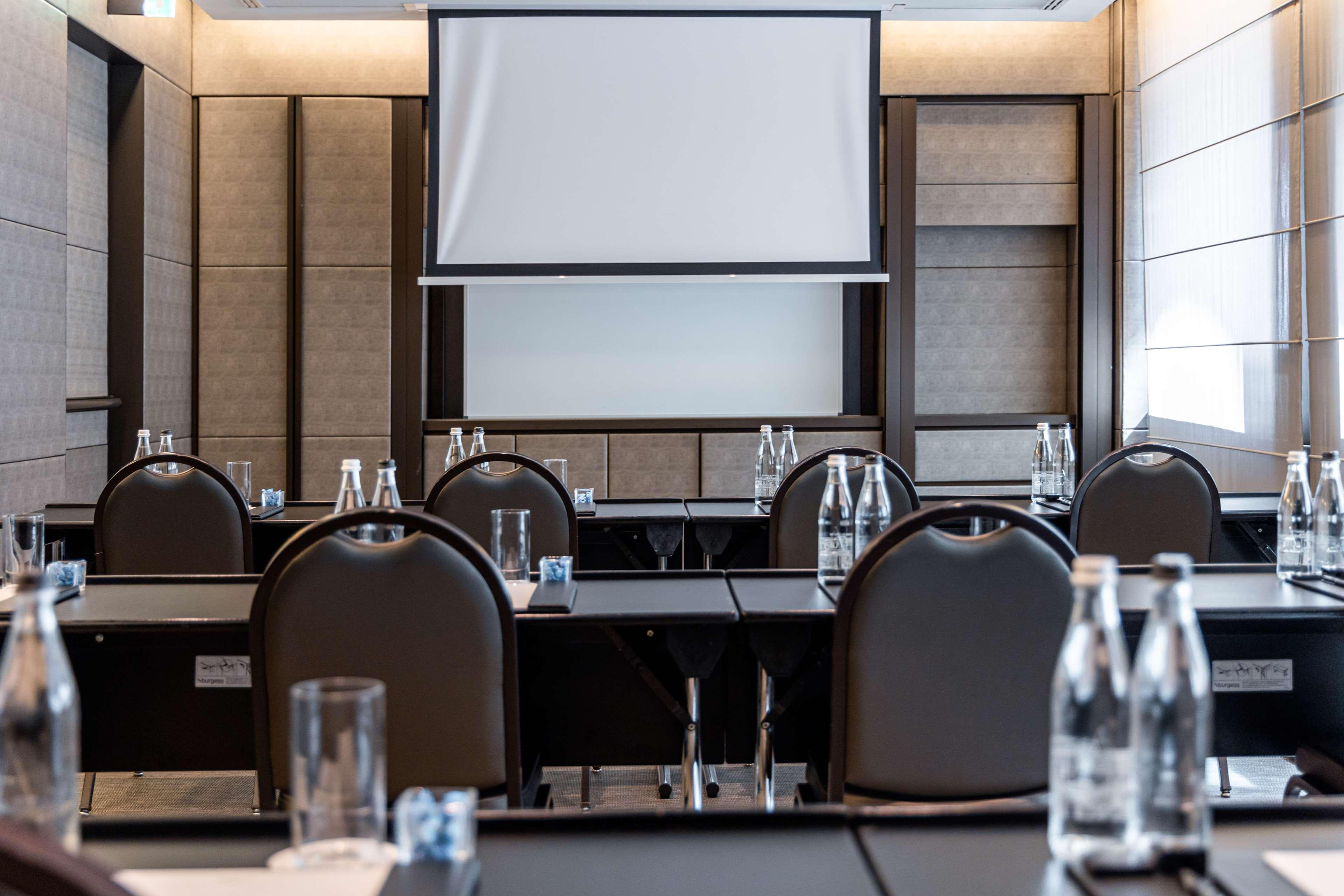 Armani Hotel Milano - photo