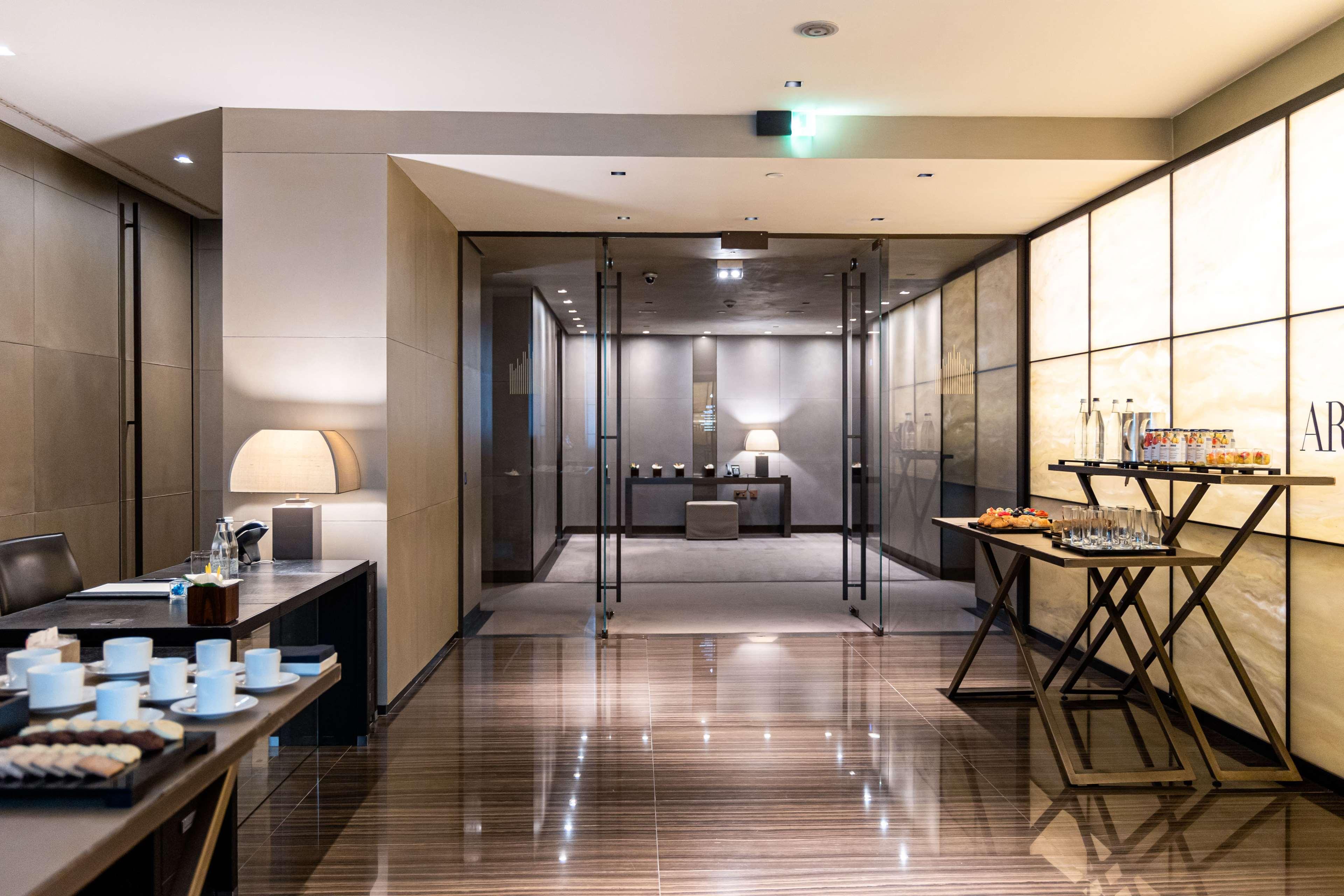 Armani Hotel Milano - photo