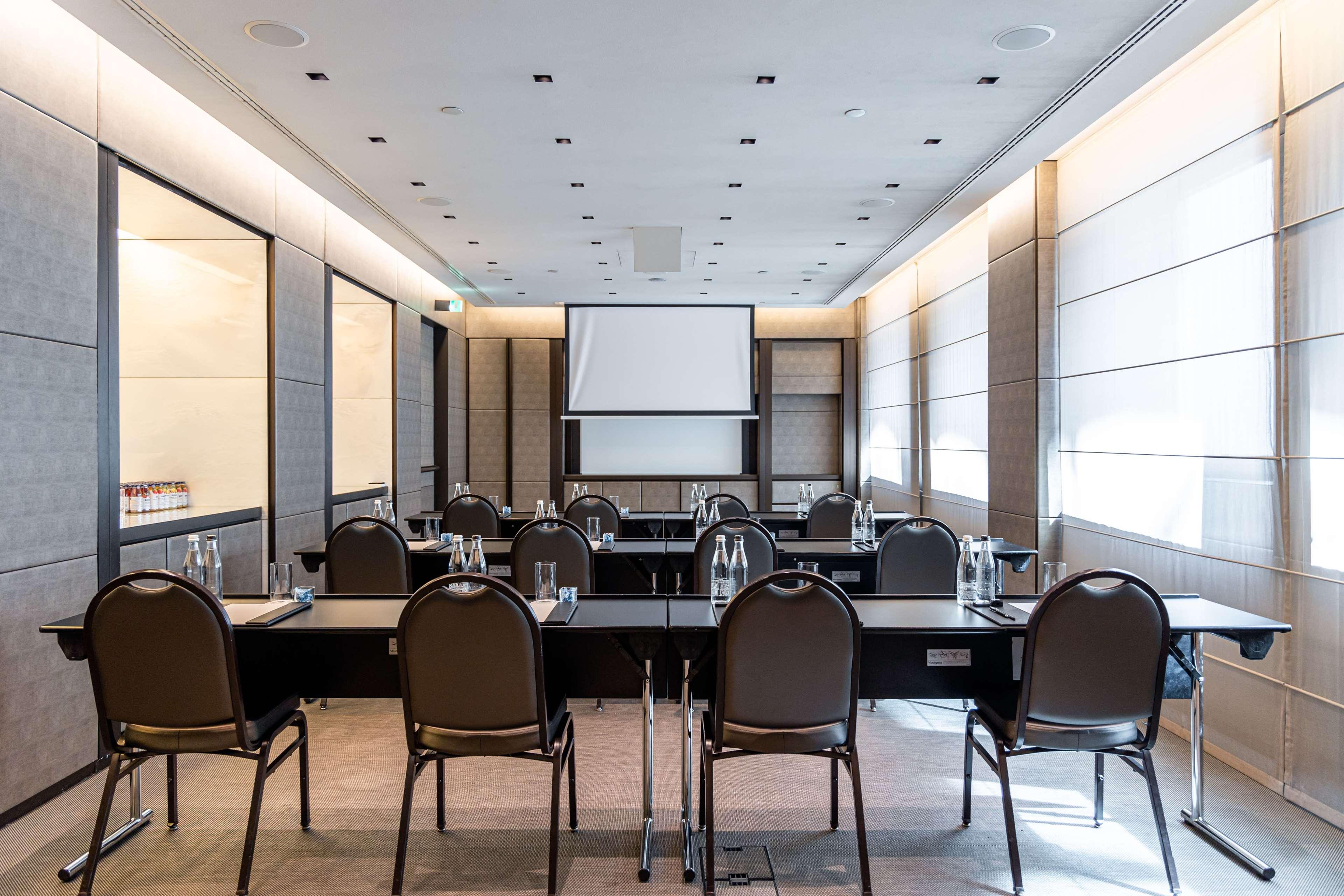 Armani Hotel Milano - photo