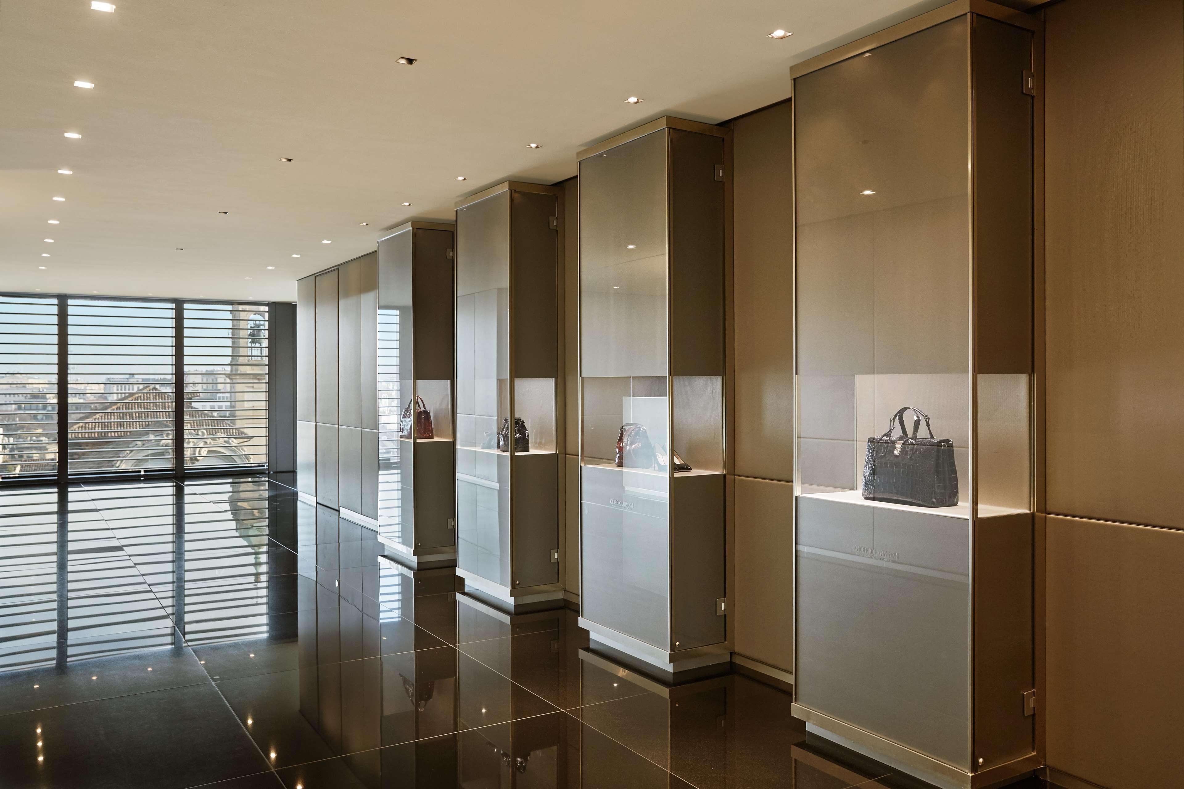Armani Hotel Milano - photo