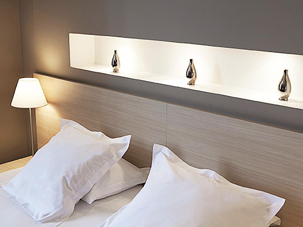 Hôtel de France by null