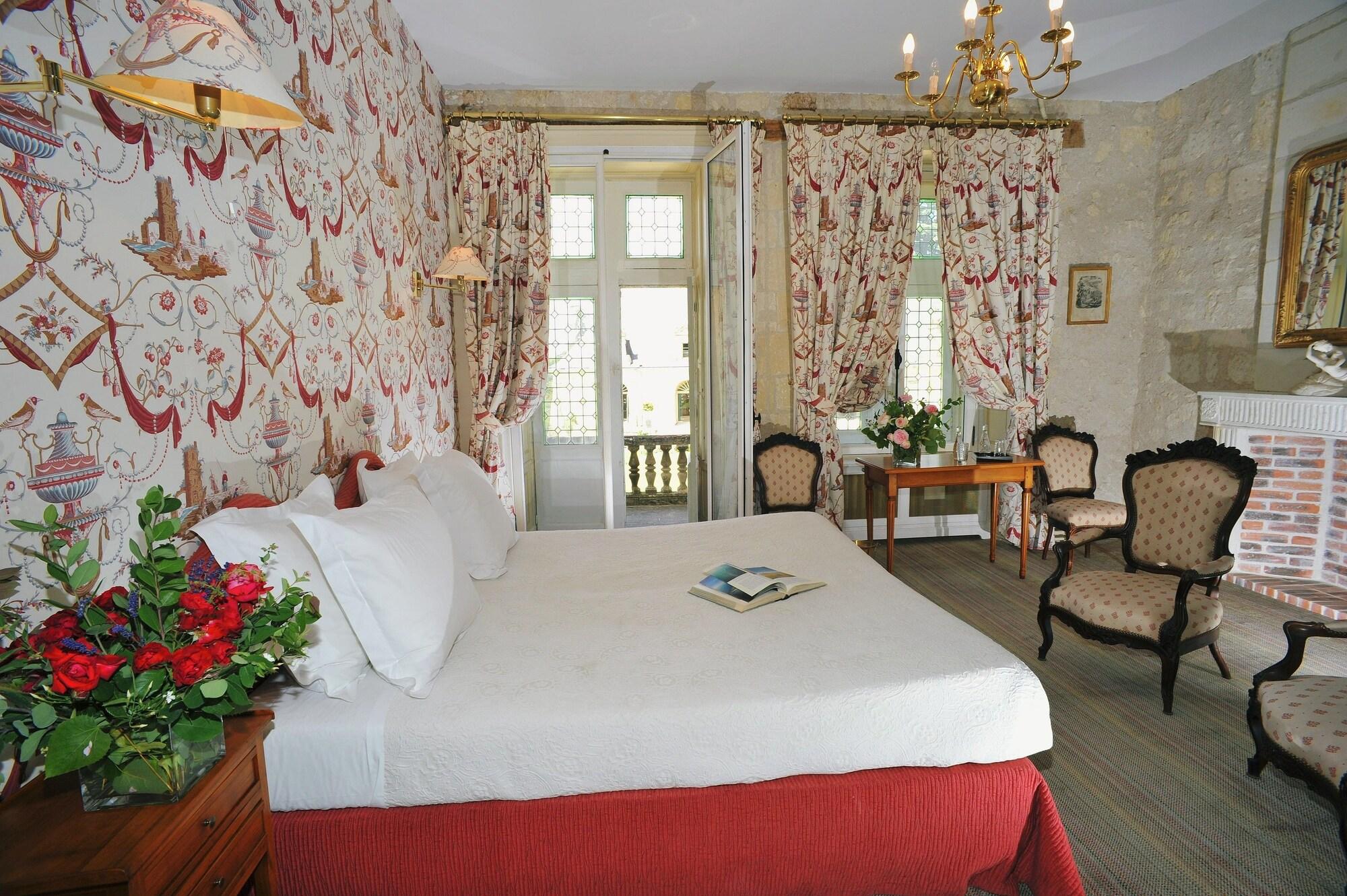 Château de la Bourdaisière by null