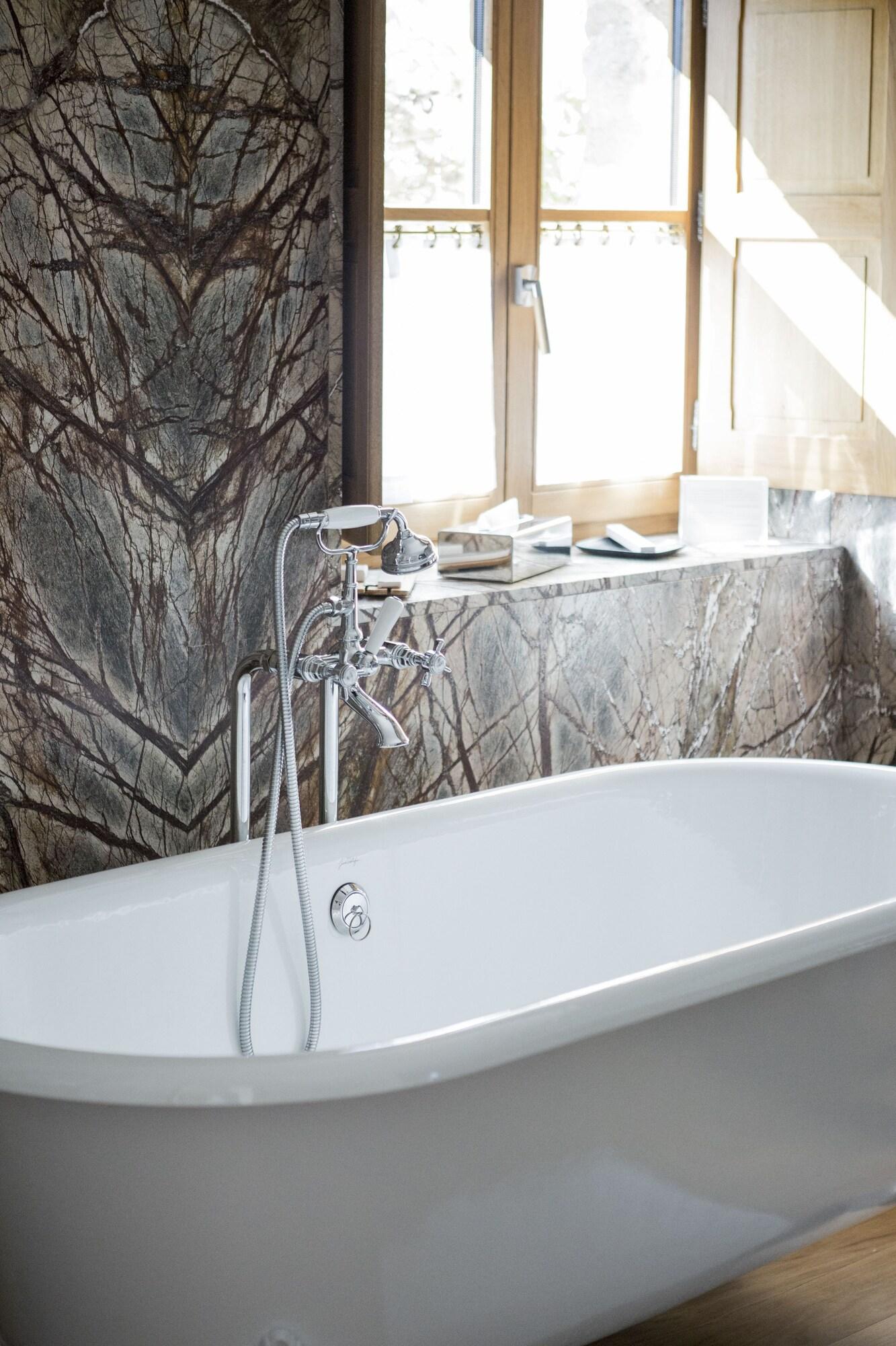 La Bastide de Moustiers - Hôtel & Restaurant by null