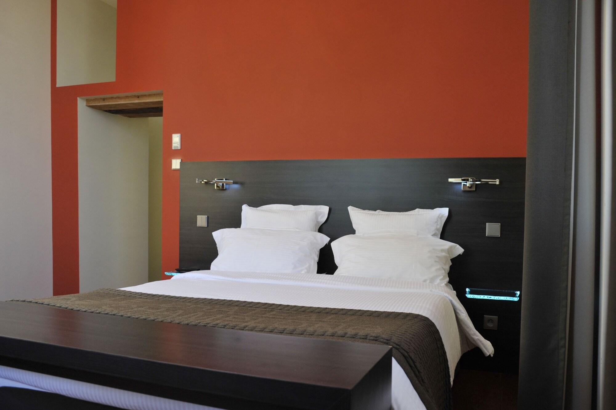 Château de Champlong by null