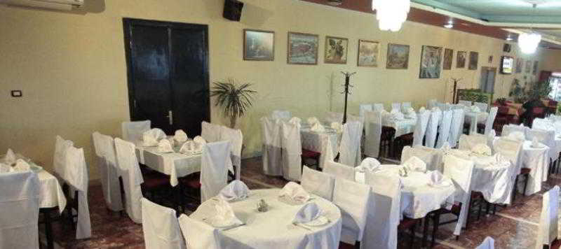 Kristal Hotel