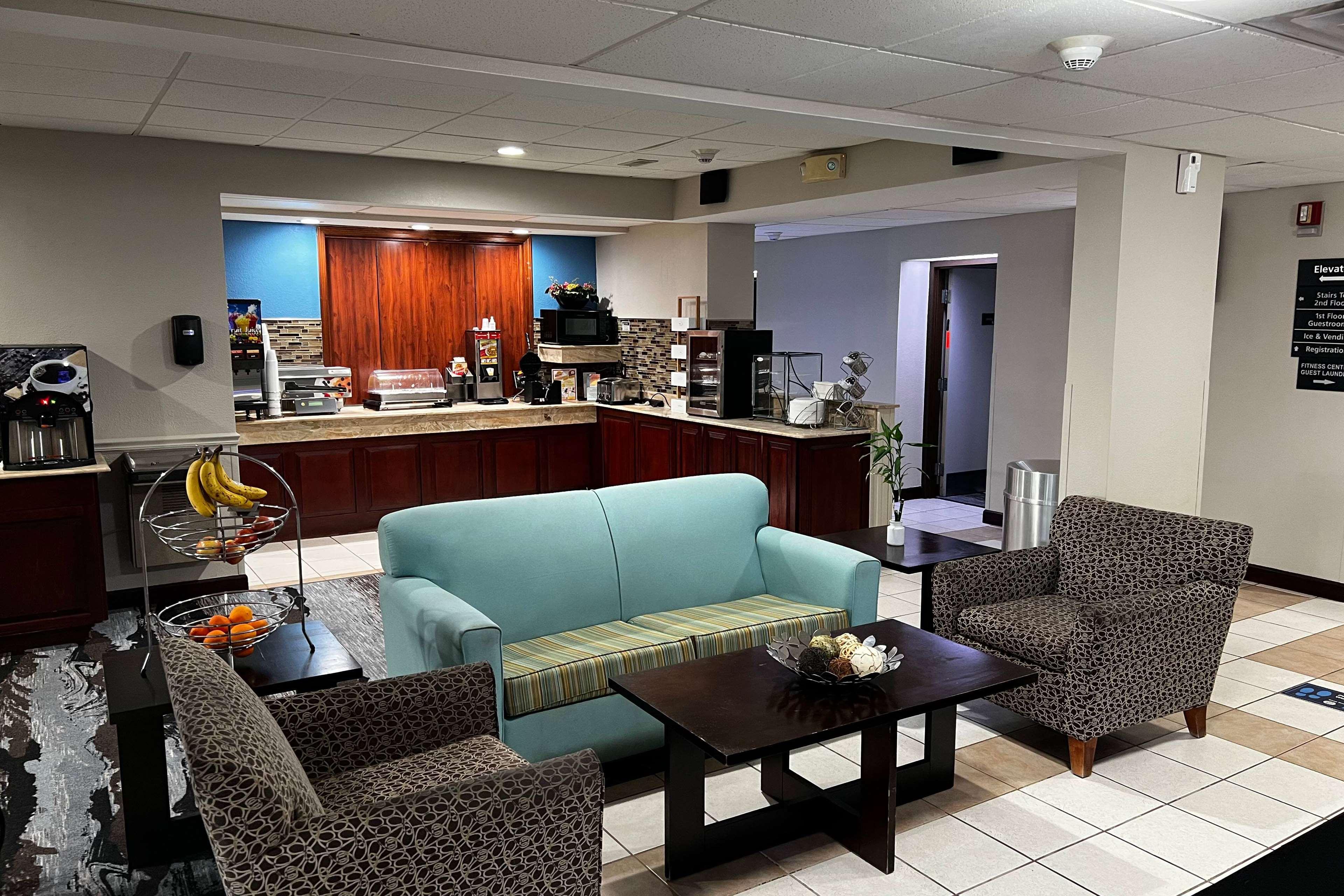 Baymont By Wyndham Monroe Ohio