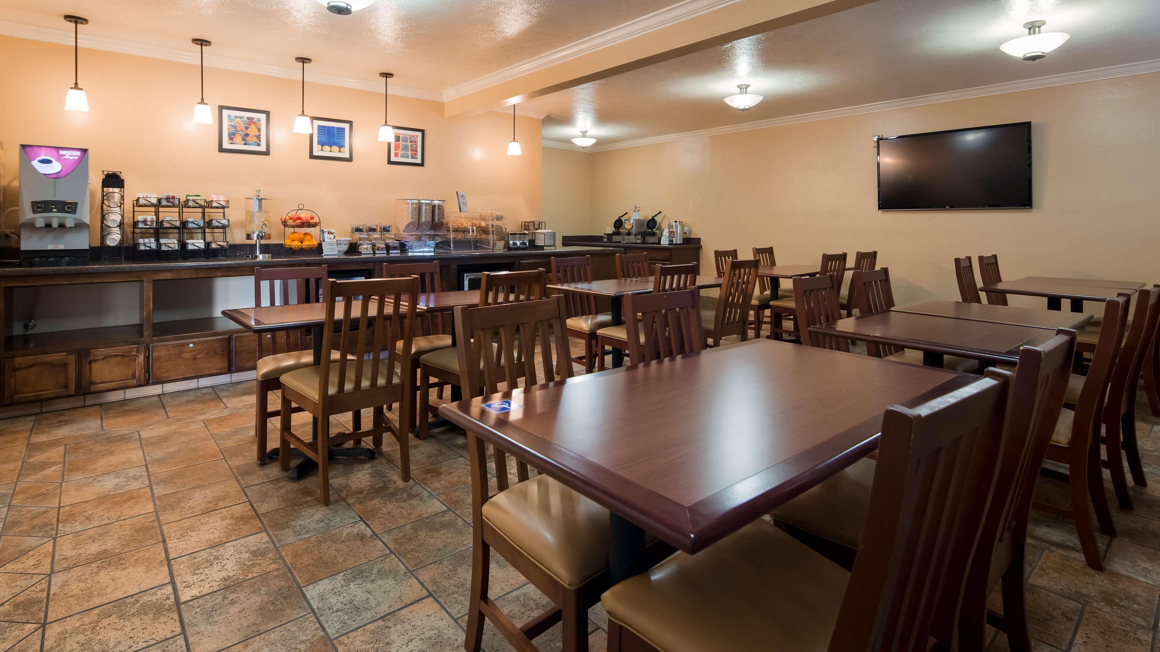 Best Western Salinas Valley Inn & Suites