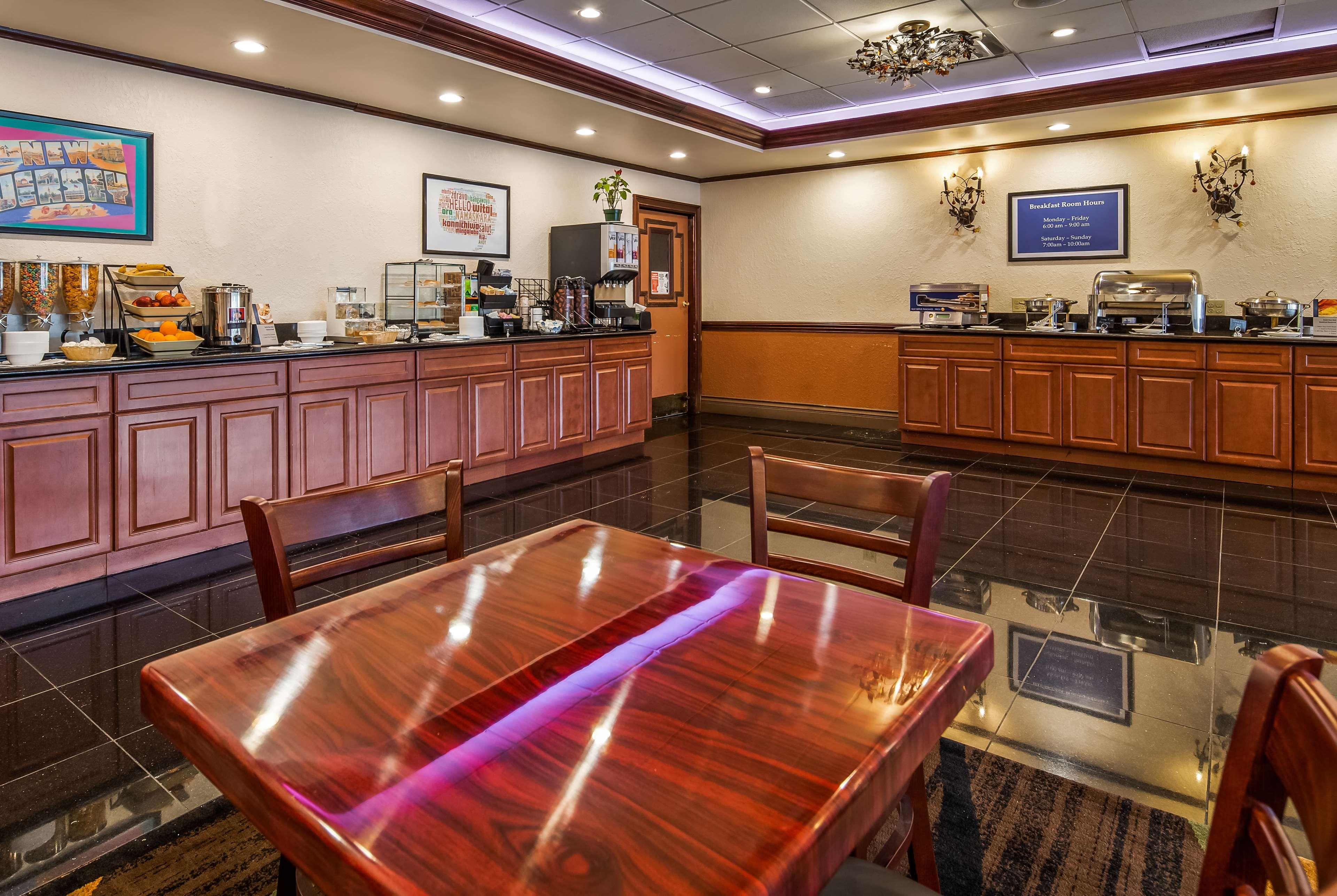 Baymont by Wyndham Pompton Plains/Wayne