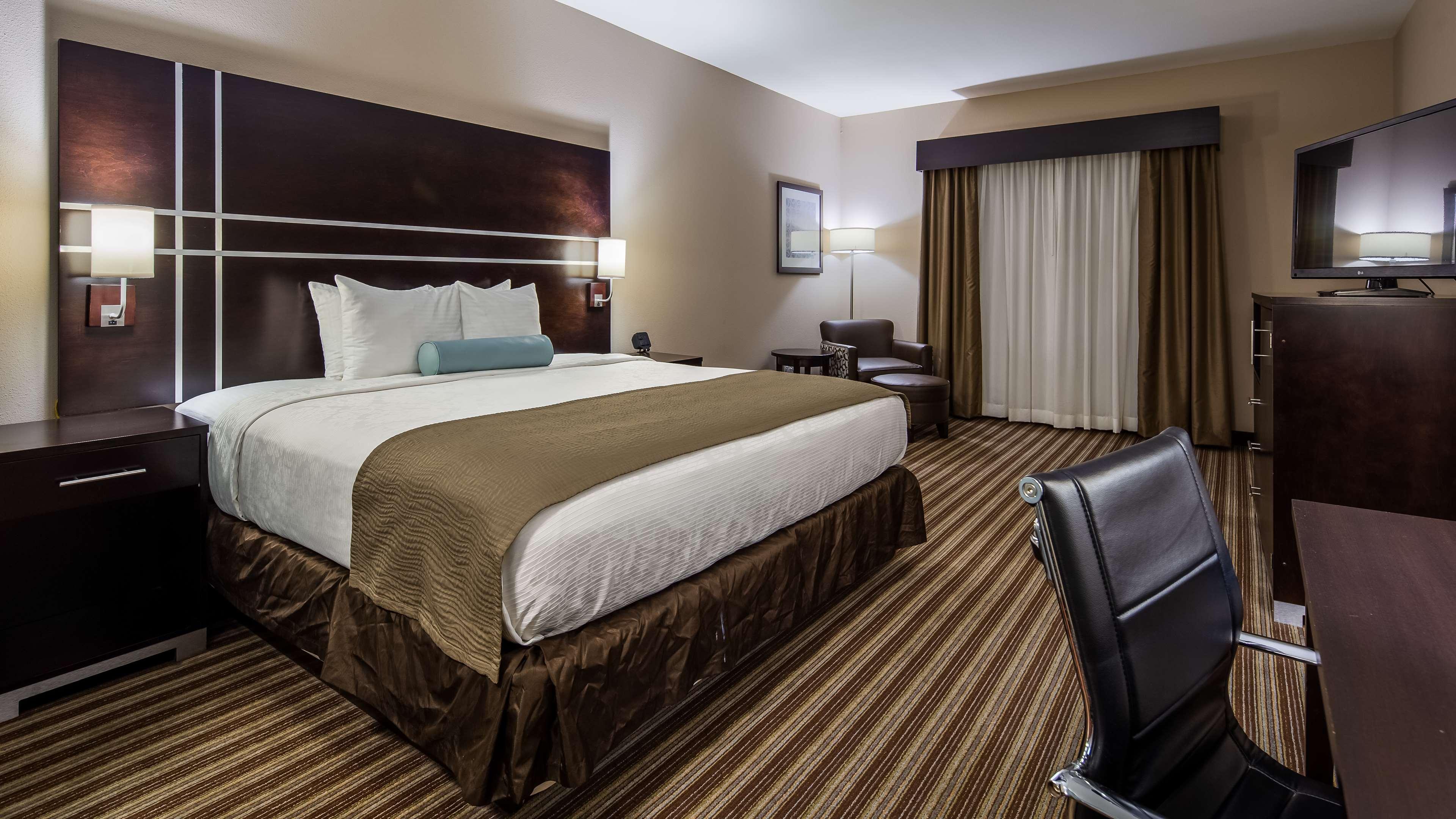 Best Western Plus North Odessa Inn & Suites