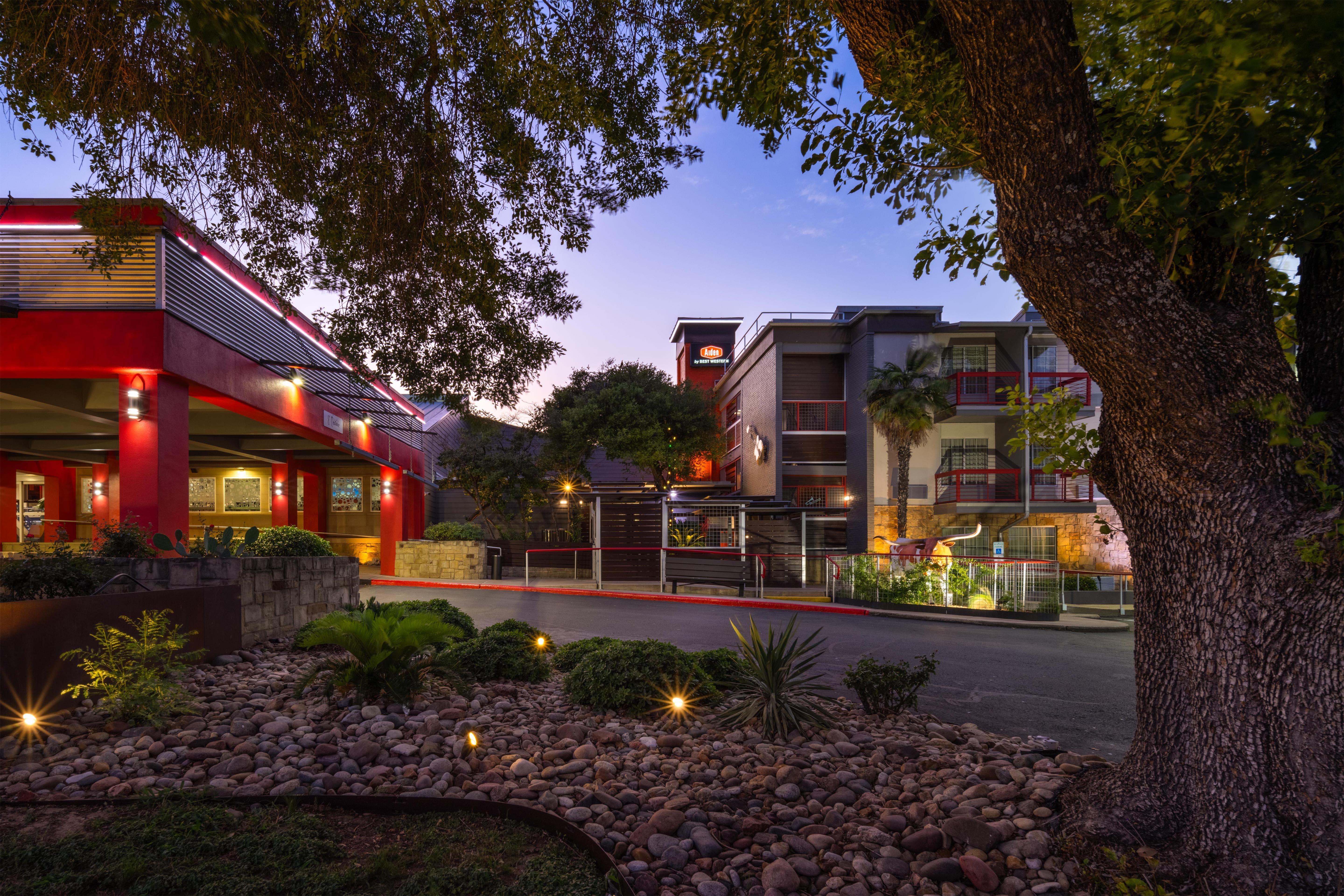 Aiden By Best Western Austin City Hotel