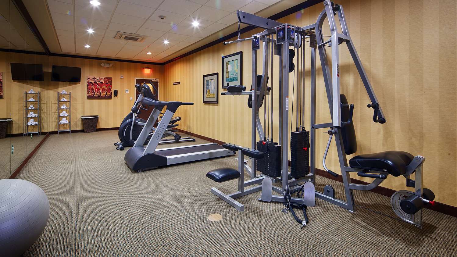Best Western Plus Midland Suites