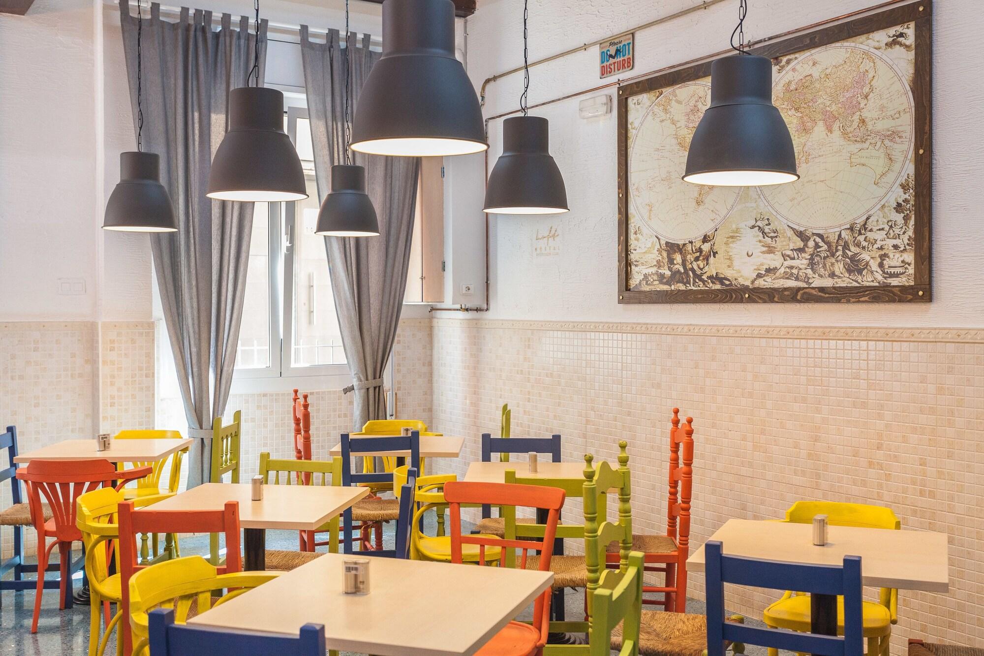Neptuno Hostal