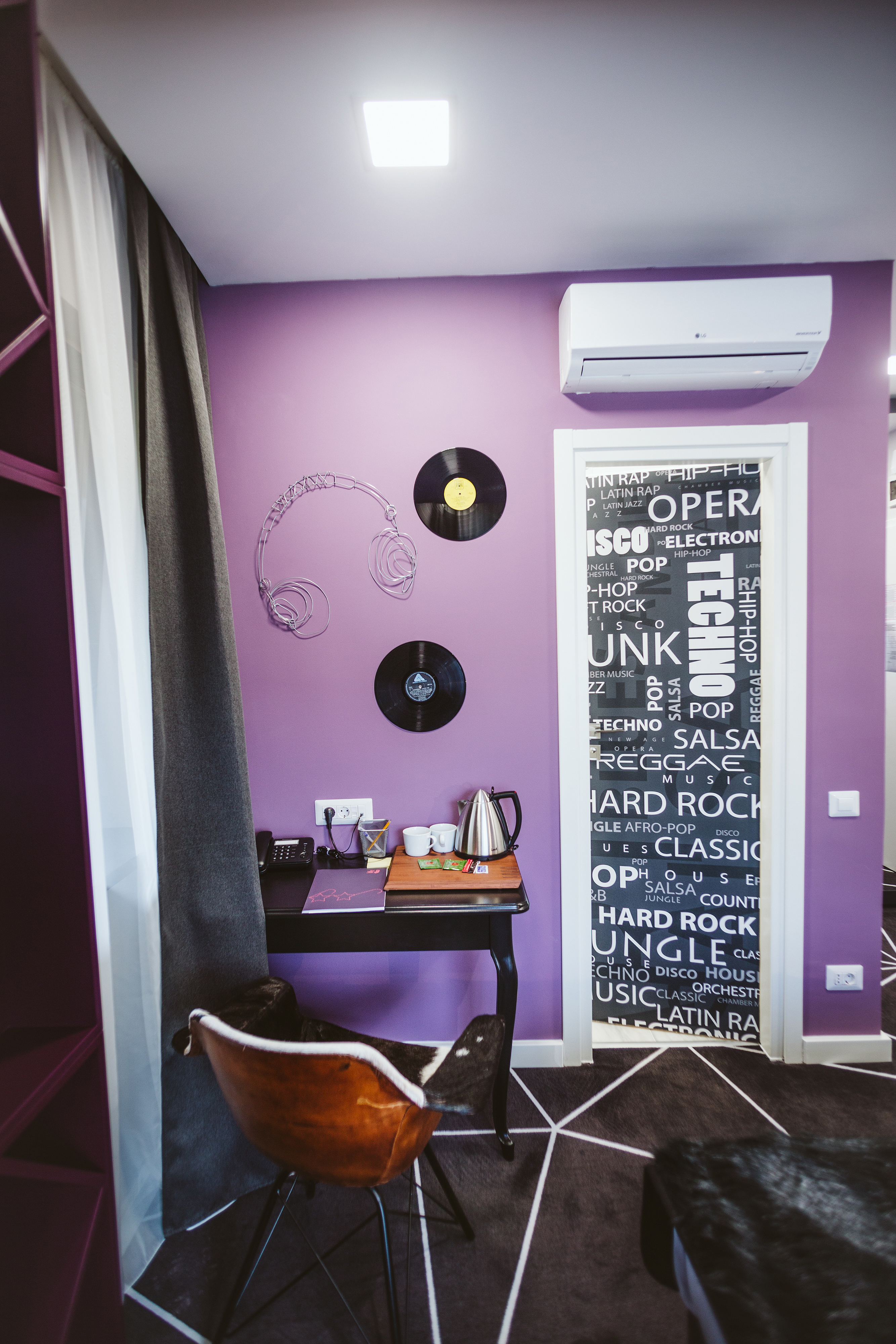 Lol et Lola Hotel by null