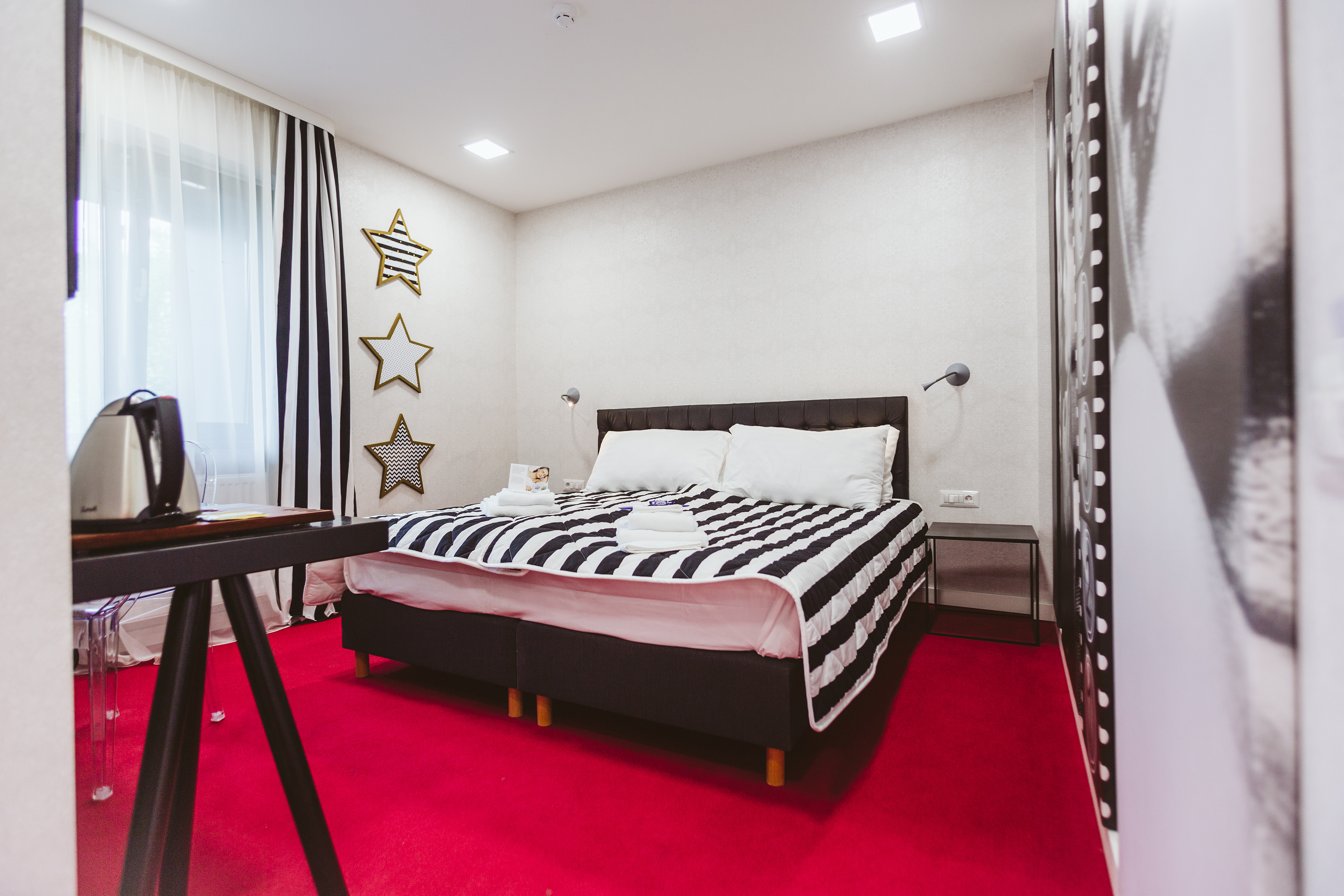 Lol et Lola Hotel by null