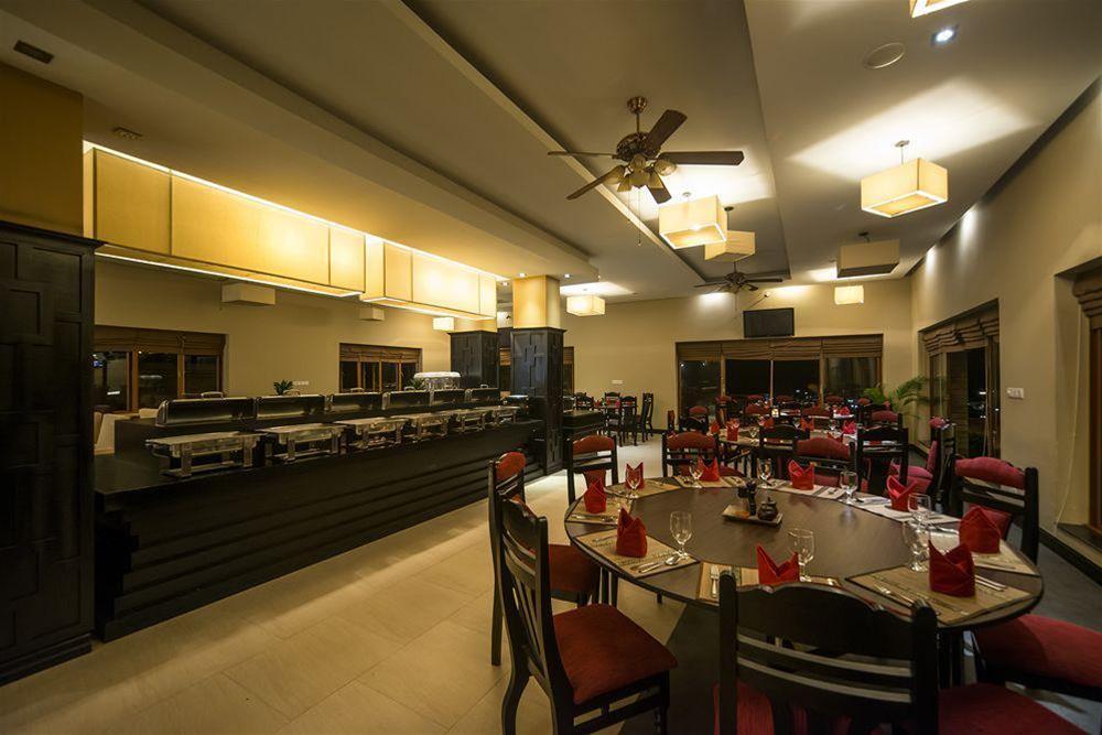 Rock Royal Hotel & Spa