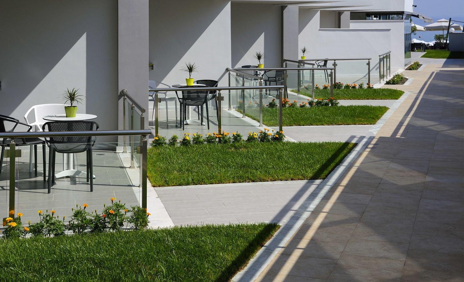 Ostria Sea Side Hotel - фото