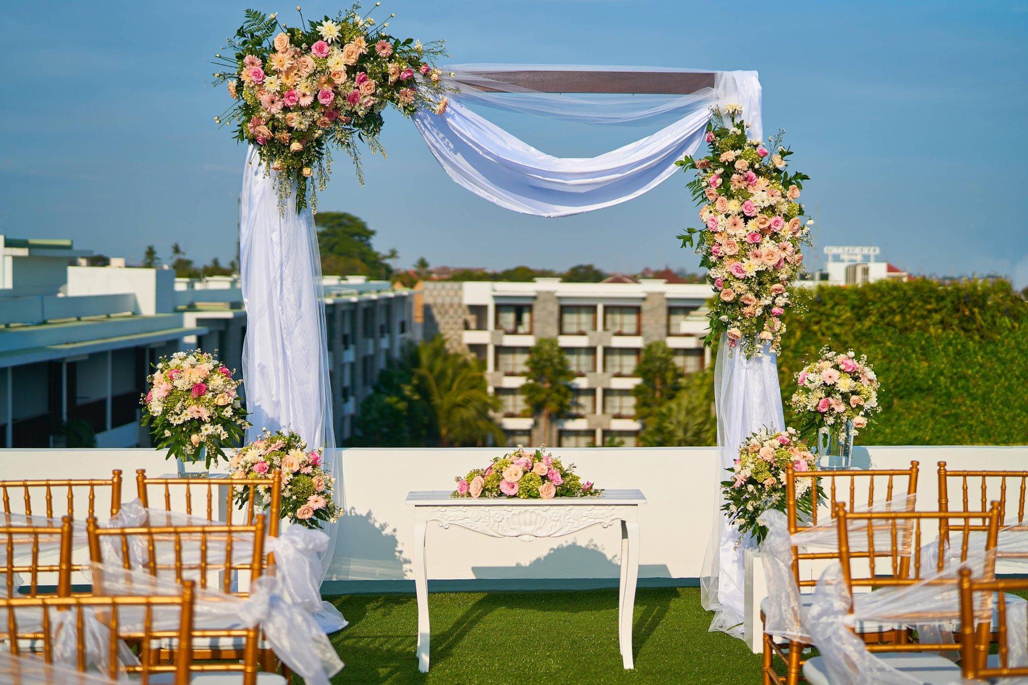 Courtyard Bali Seminyak Resort - photo