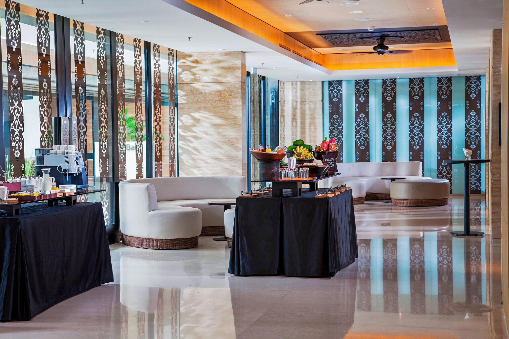 Courtyard Bali Seminyak Resort - photo