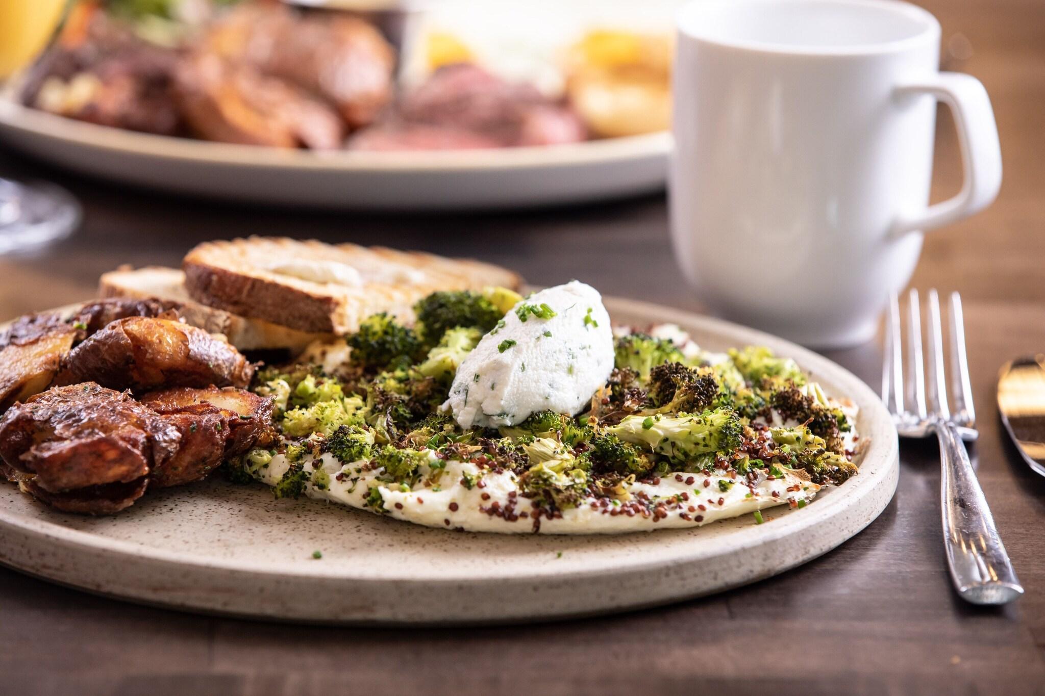 Loews Chicago Hotel by null