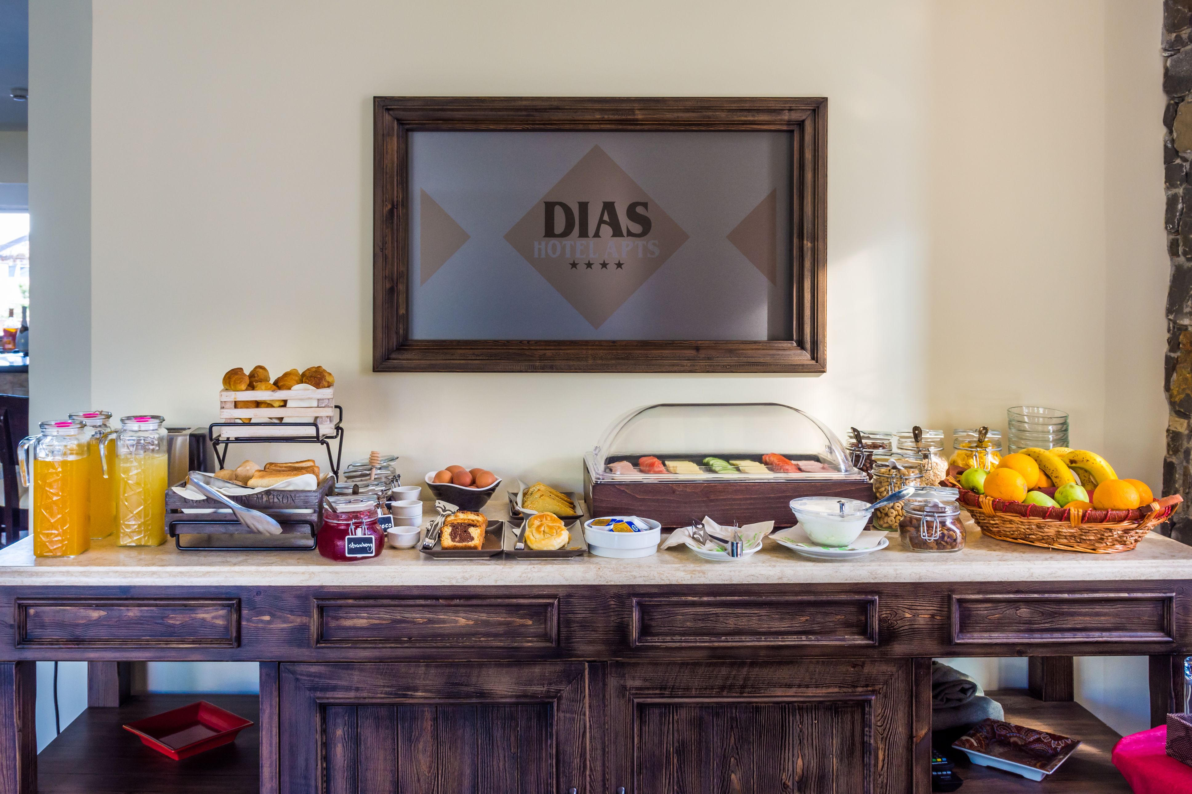 Dias Hotel & Apts
