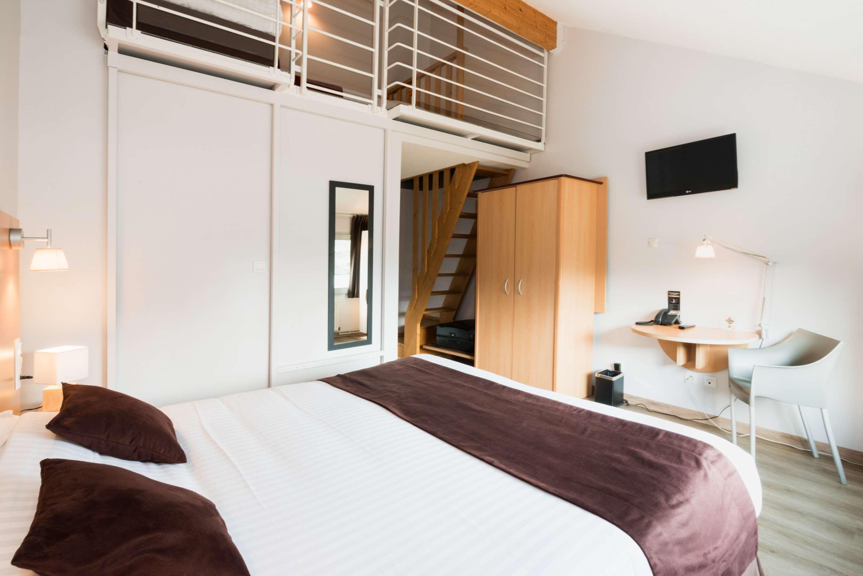 Carre Py' Hotel