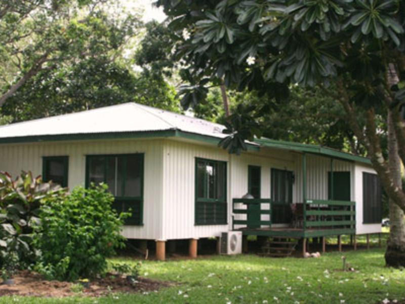 Mt Bundy Station by null