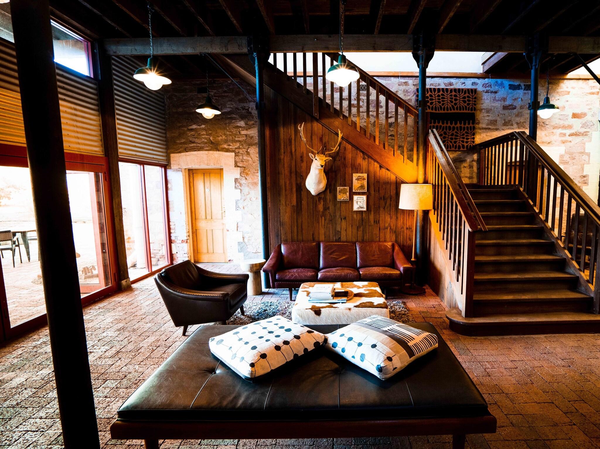 Prairie Hotel & Outback Lodge by null