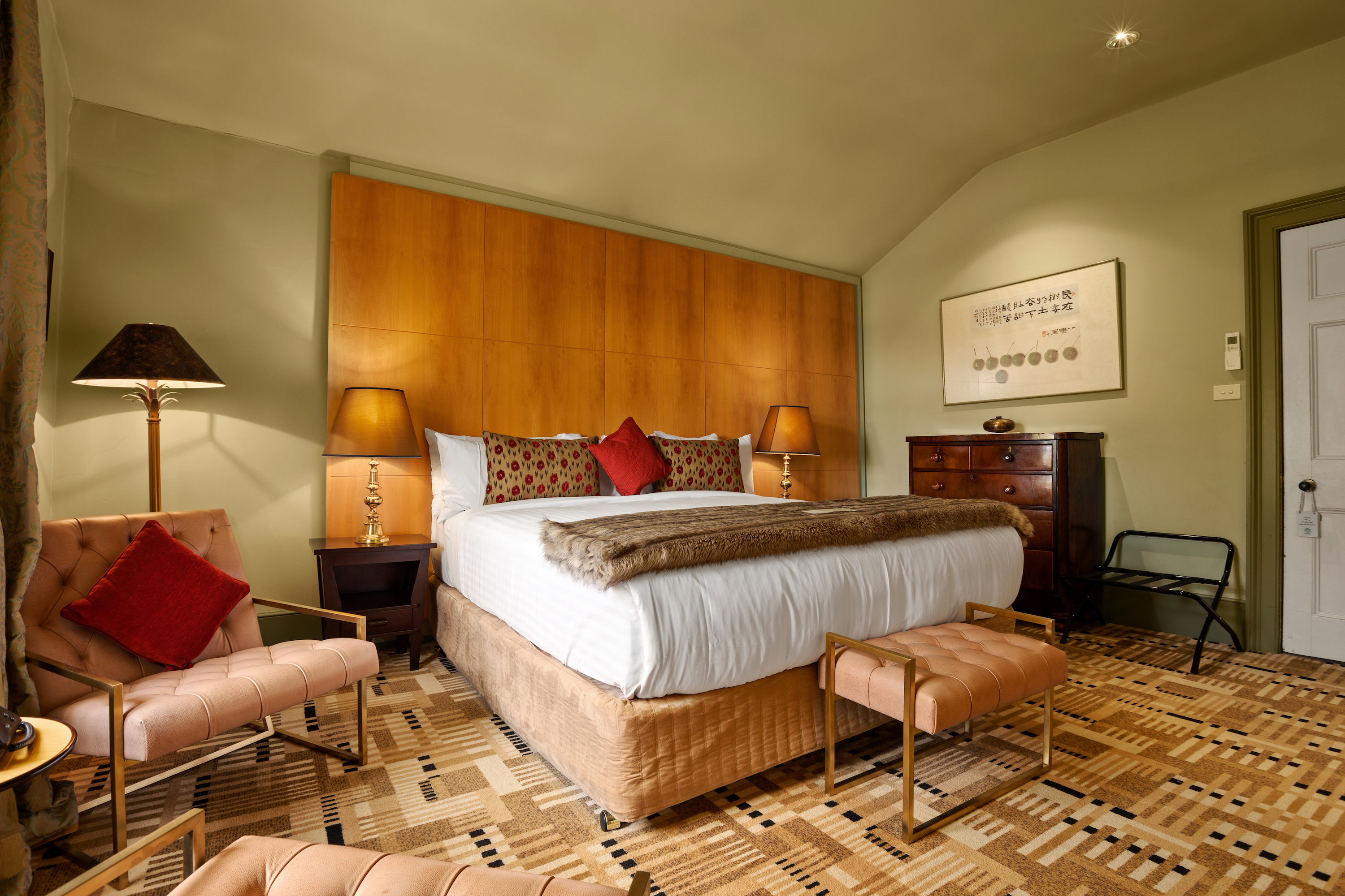 Islington Hotel by null