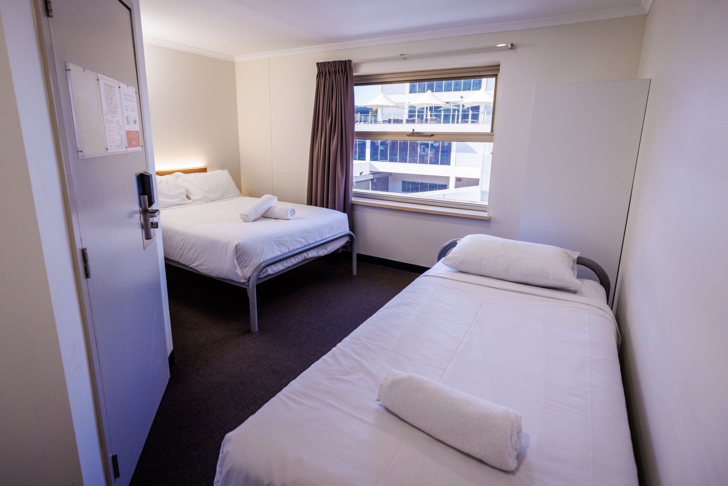 YHA Adelaide Central by null