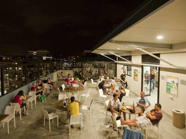 YHA Brisbane City by null