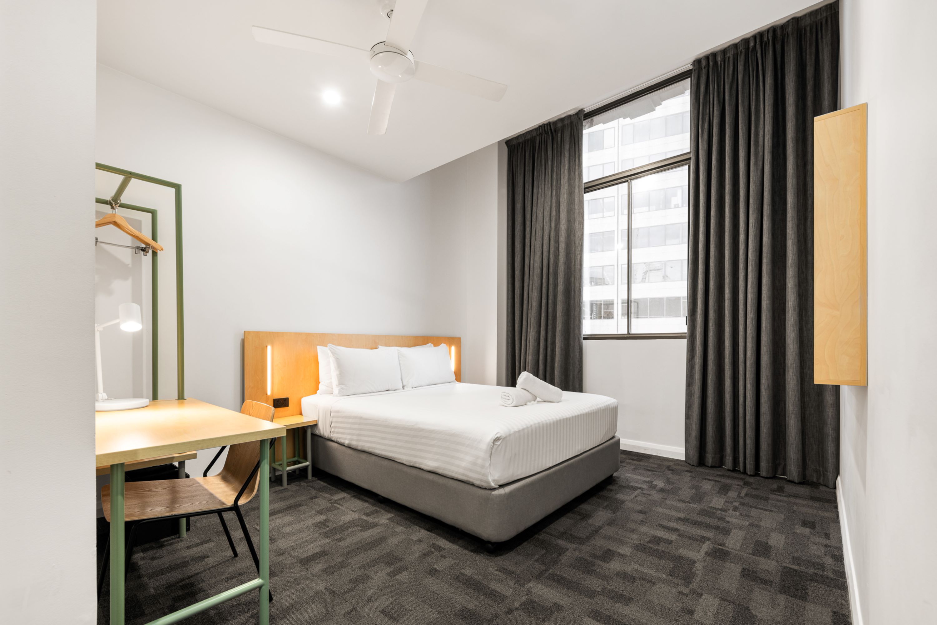 YHA Sydney Central by null