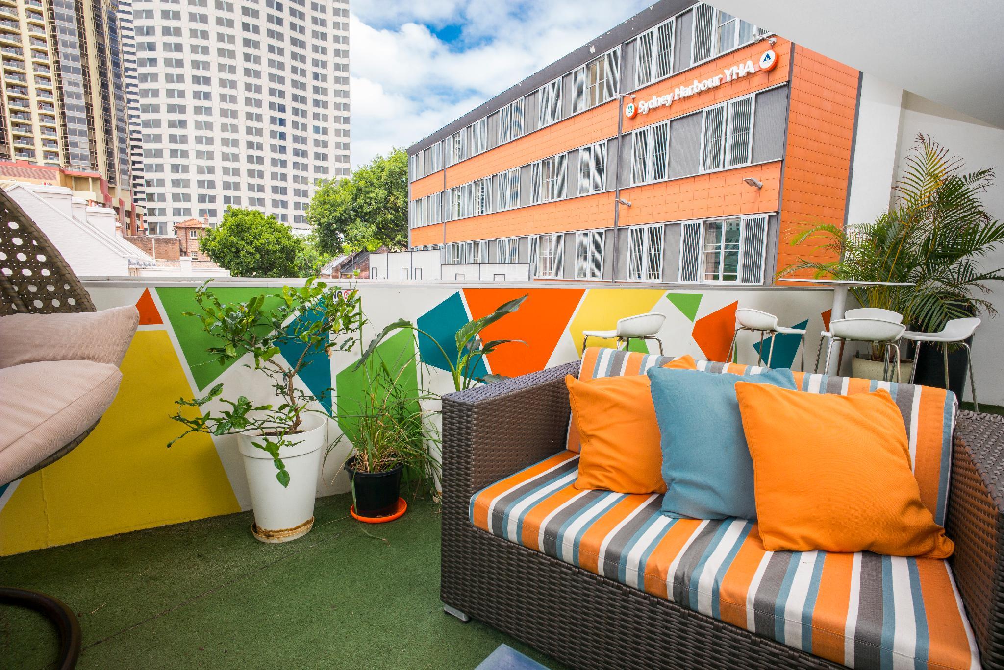 YHA Sydney Harbour - The Rocks by null